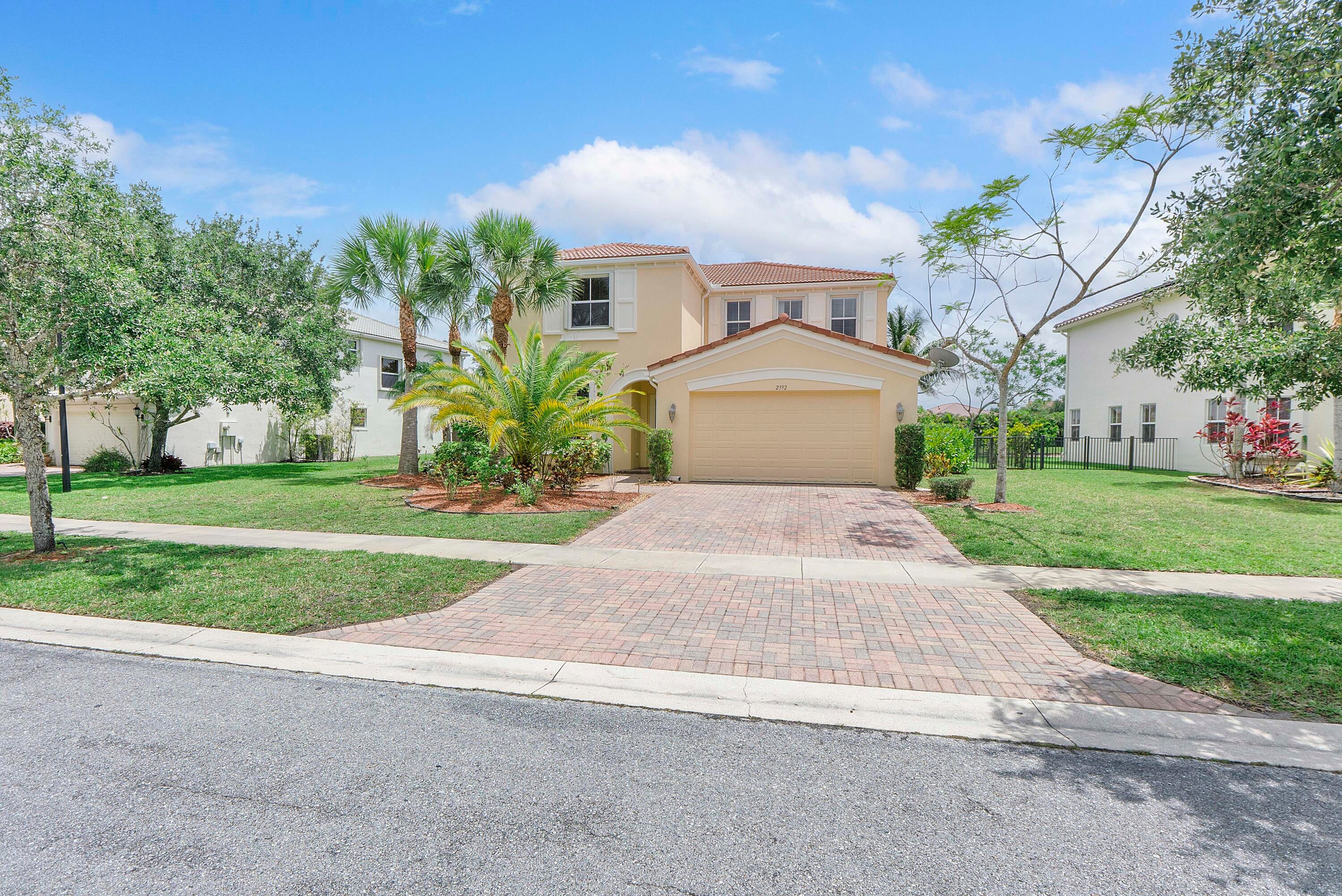 2392 Bellarosa Circle — photo