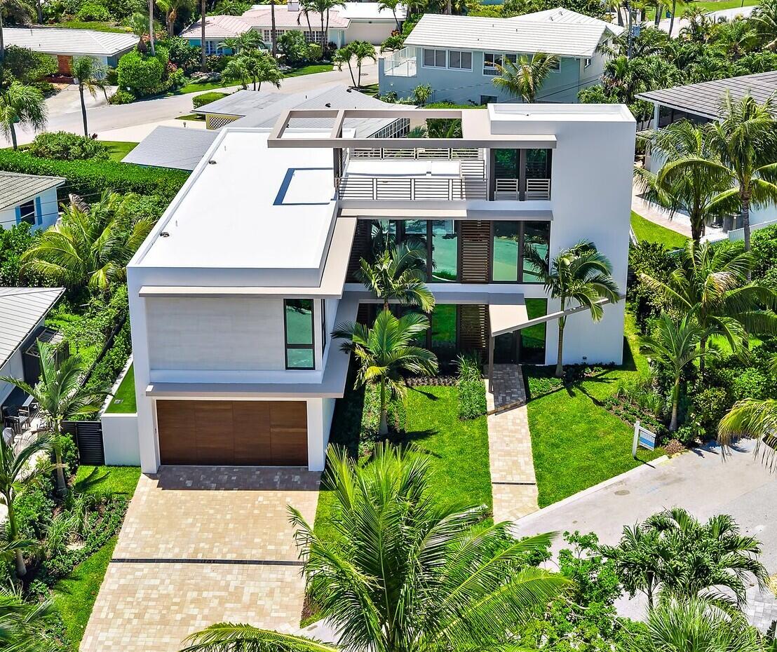 390 Jupiter Lane — photo