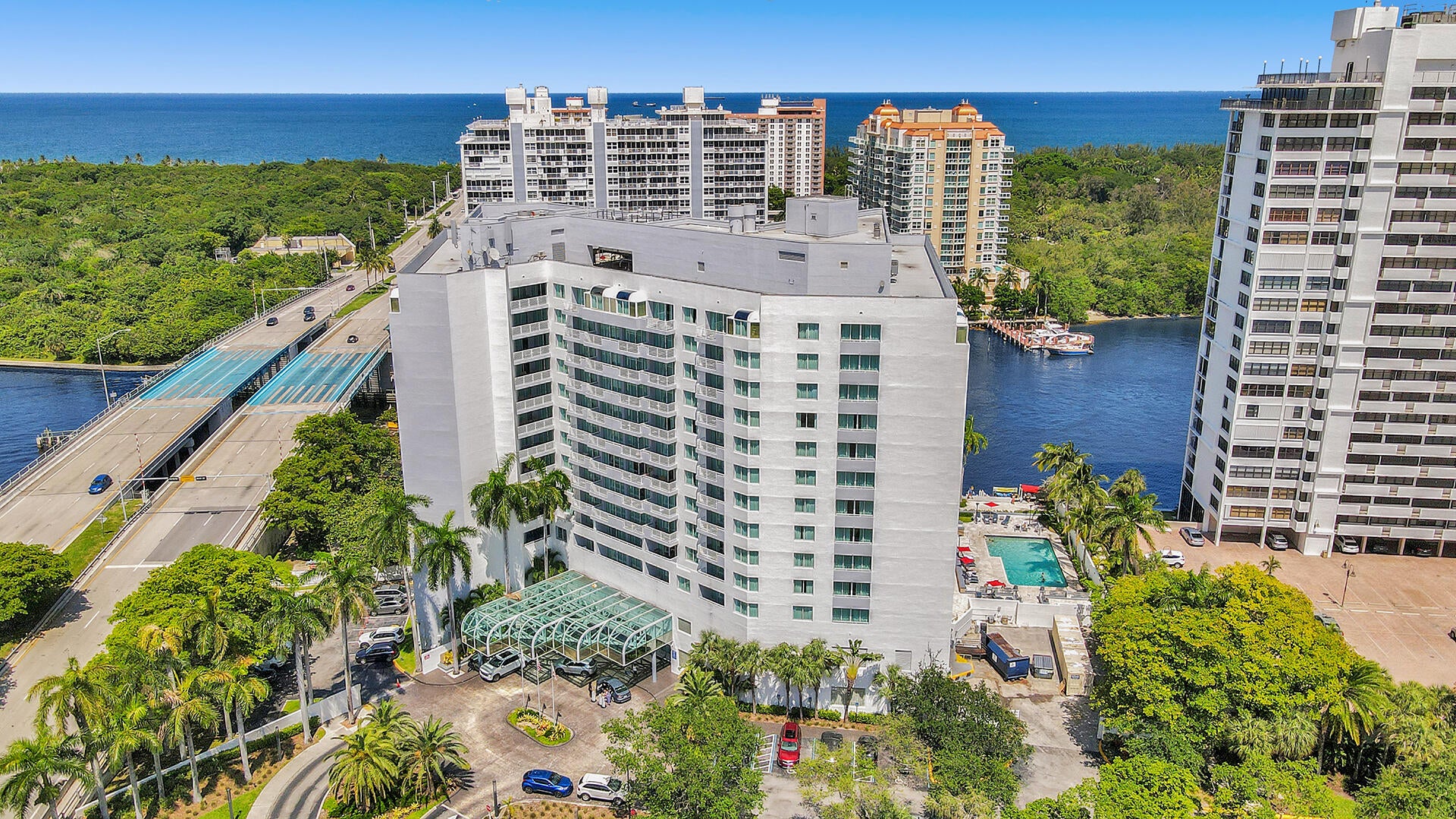 2670 E Sunrise Boulevard 319 — photo