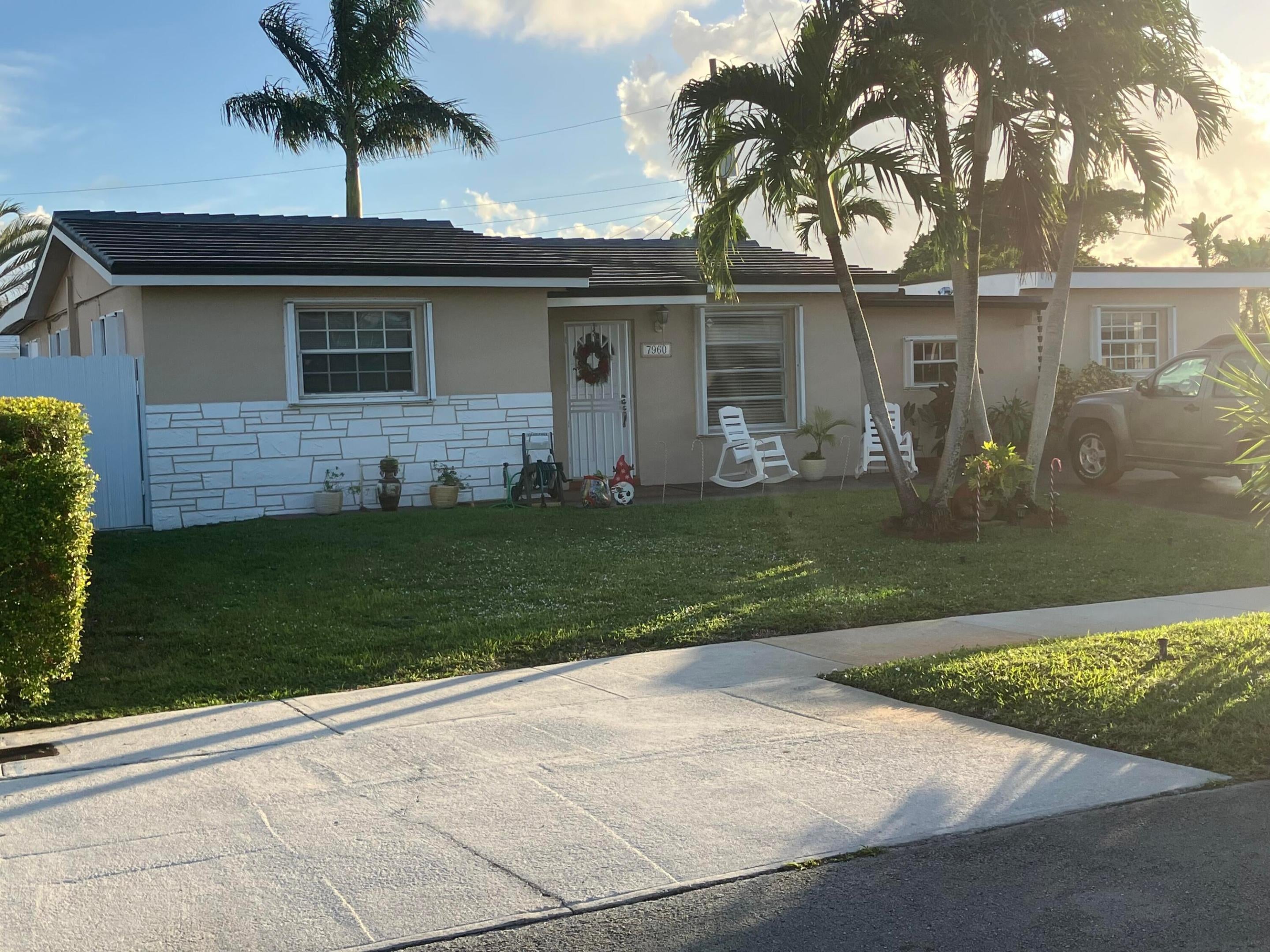 7960 NW 174th Street — photo