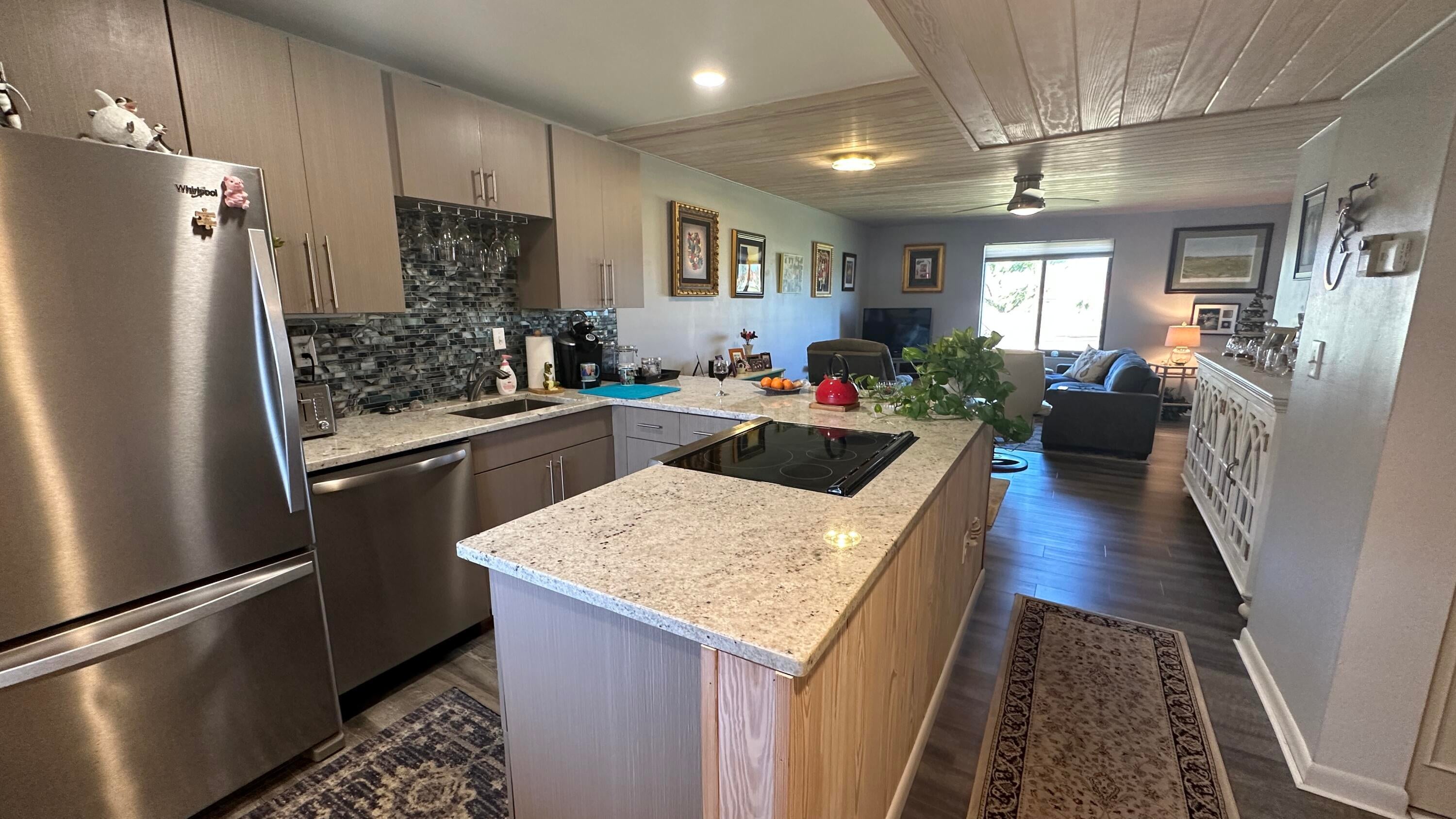 5355 SE Miles Grant Road 209 — photo