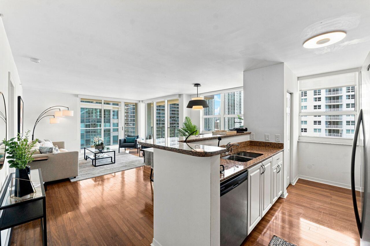 1155 Brickell Bay Drive 2802 — photo