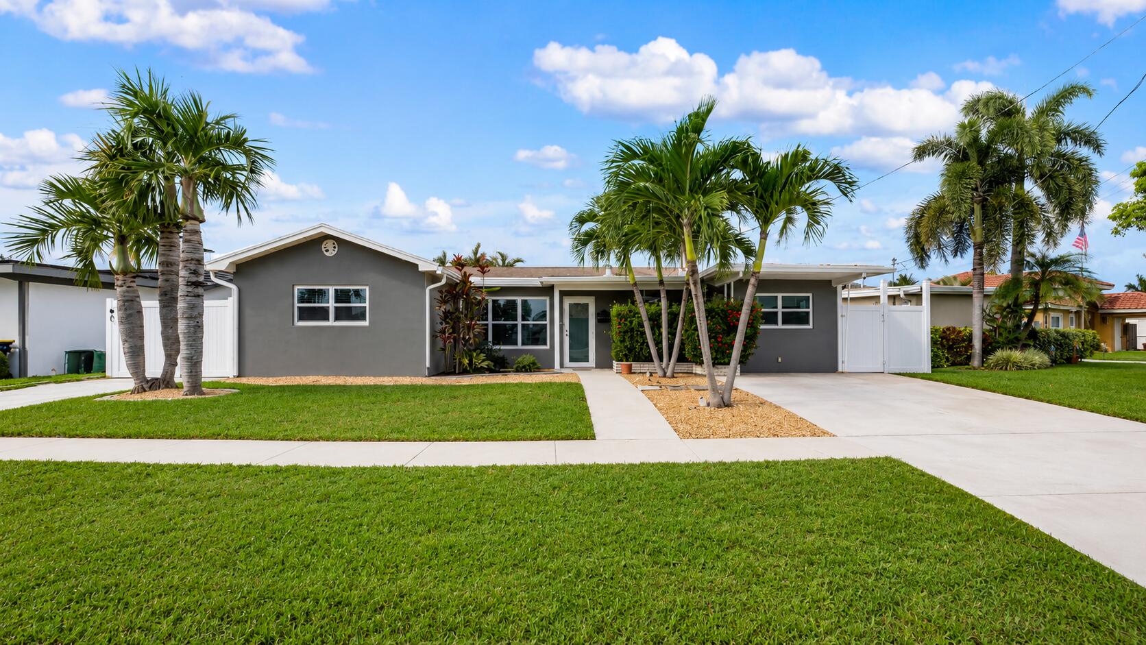 935 Nautilus Isle — photo