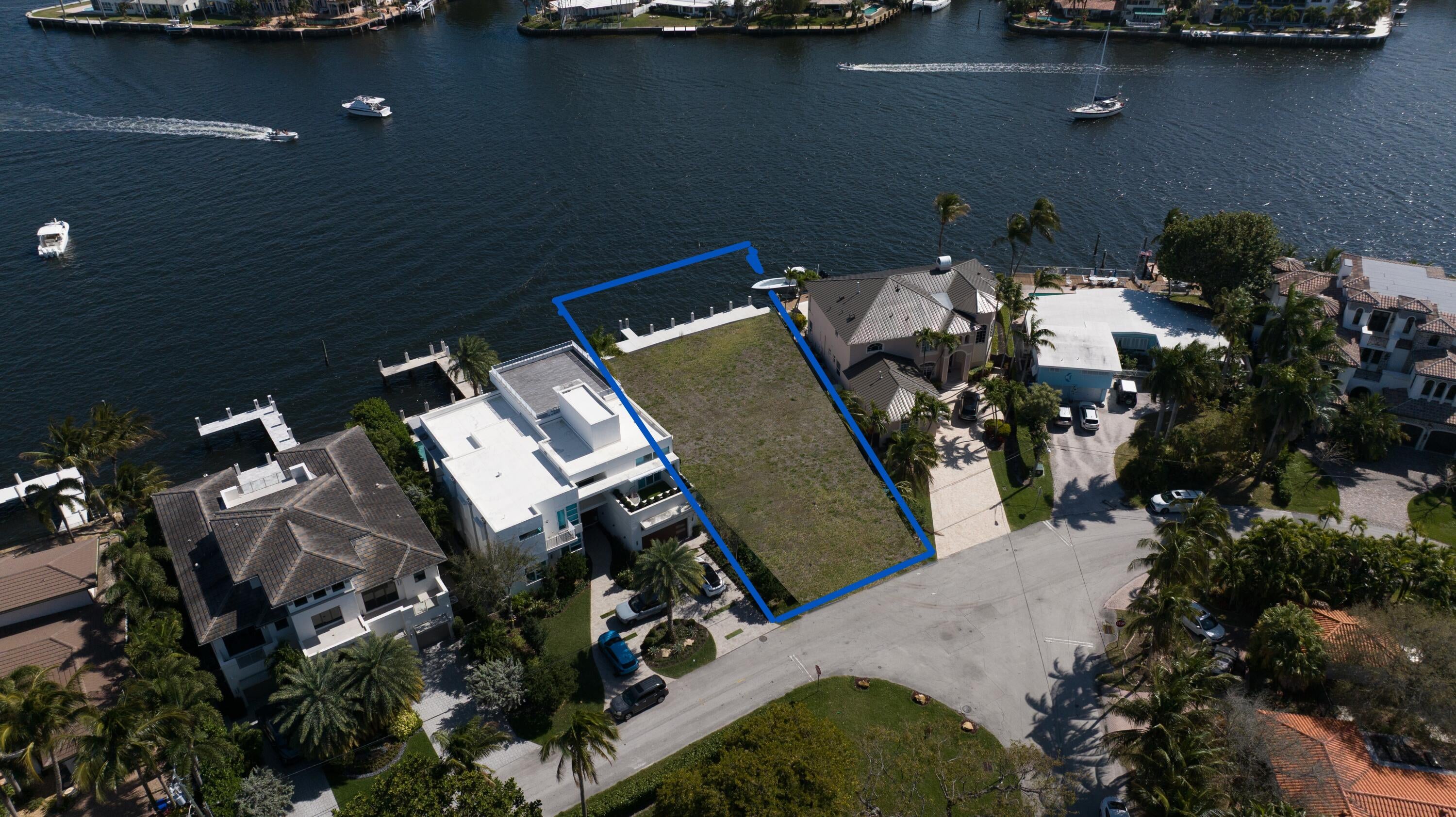 2520 SE 7th Drive — photo