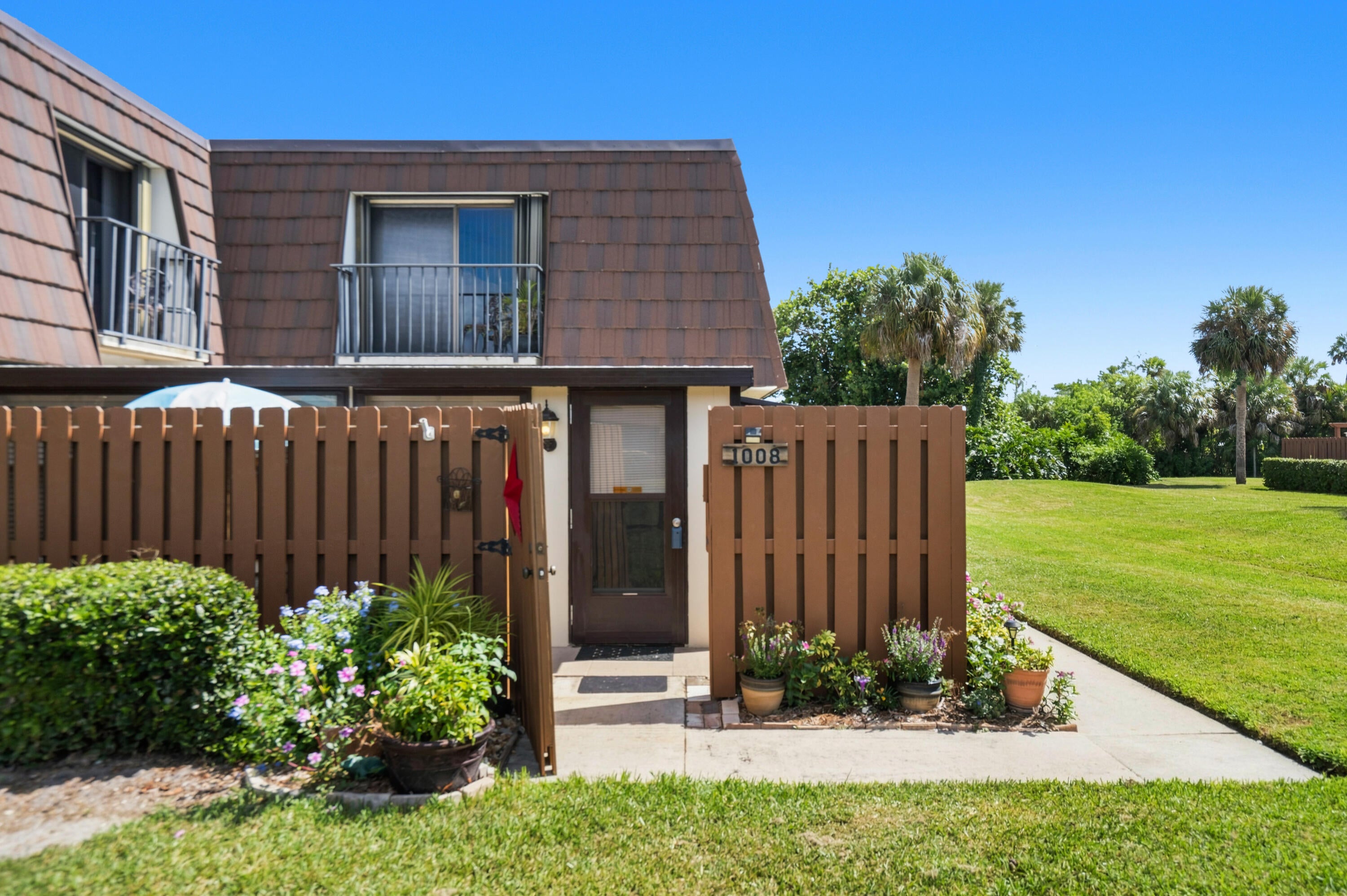 6197 SE Riverboat Drive — photo
