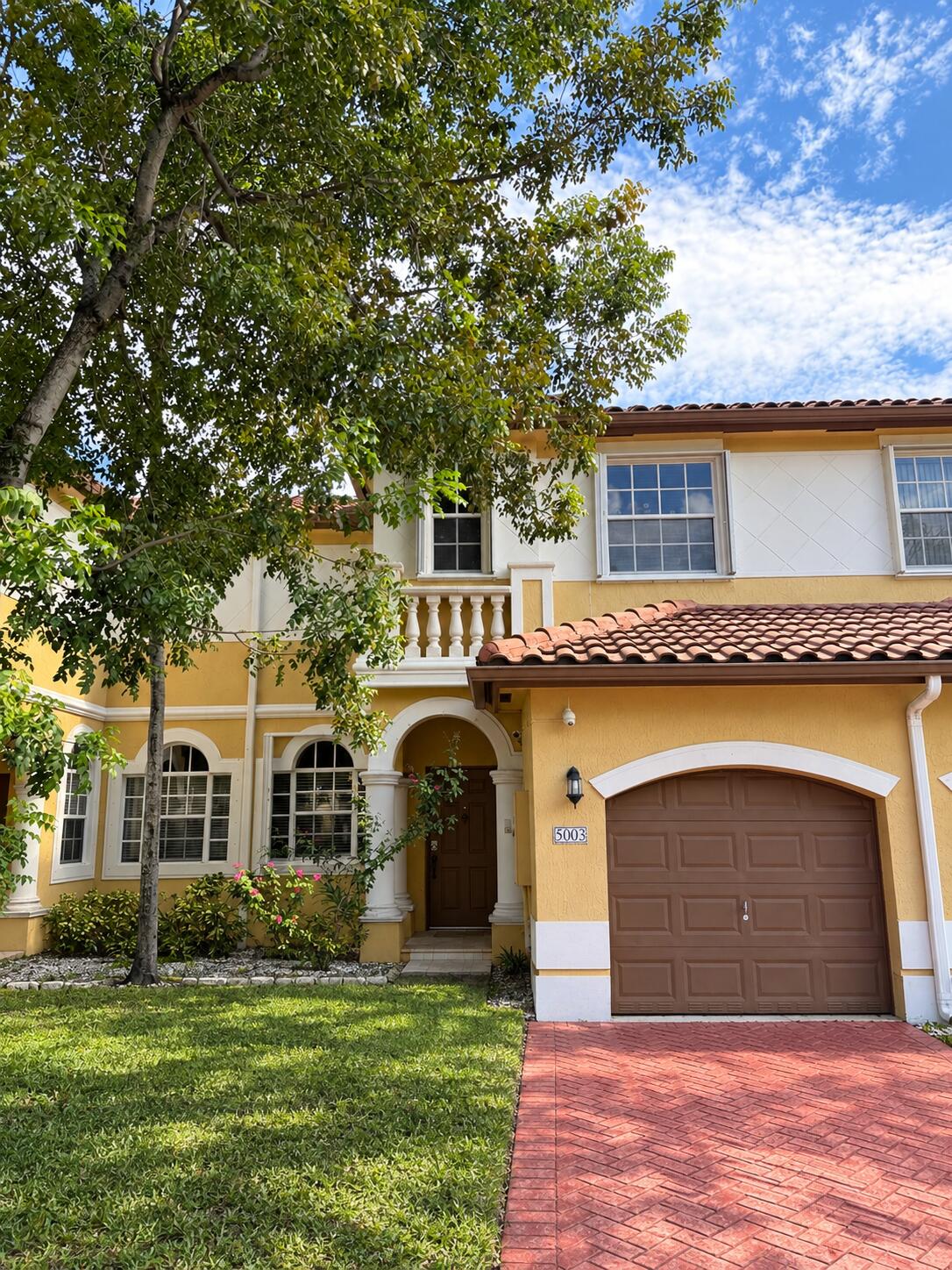 5003 SW 135th Way 5003 — photo