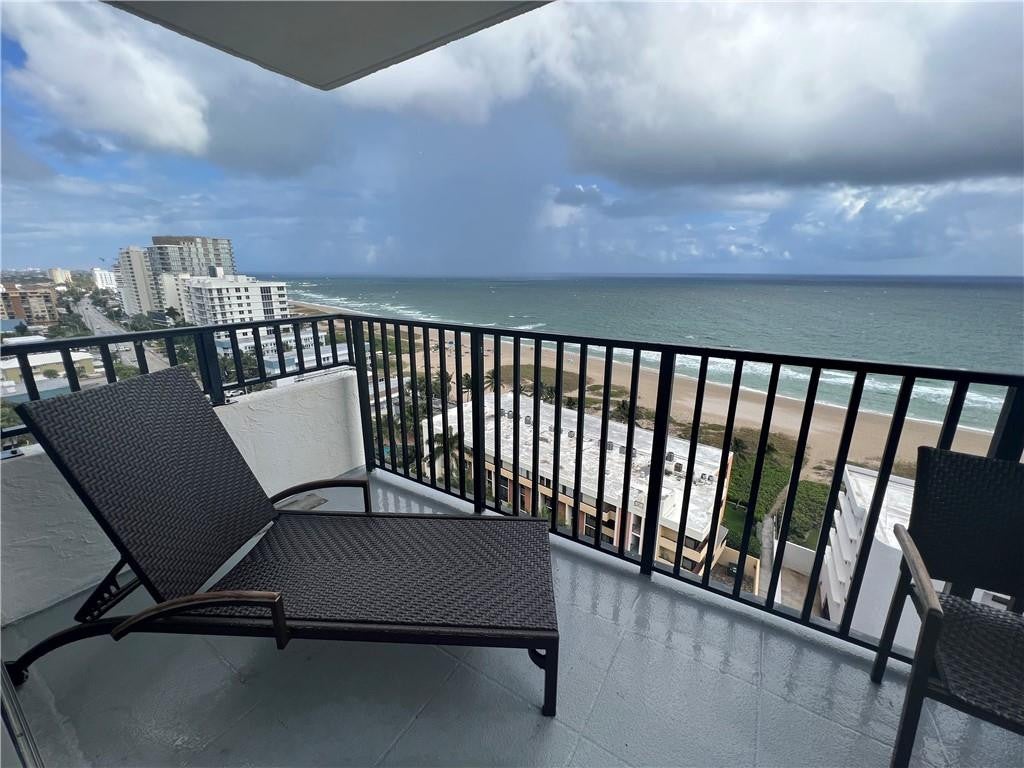 531 N Ocean Boulevard 1711 — photo
