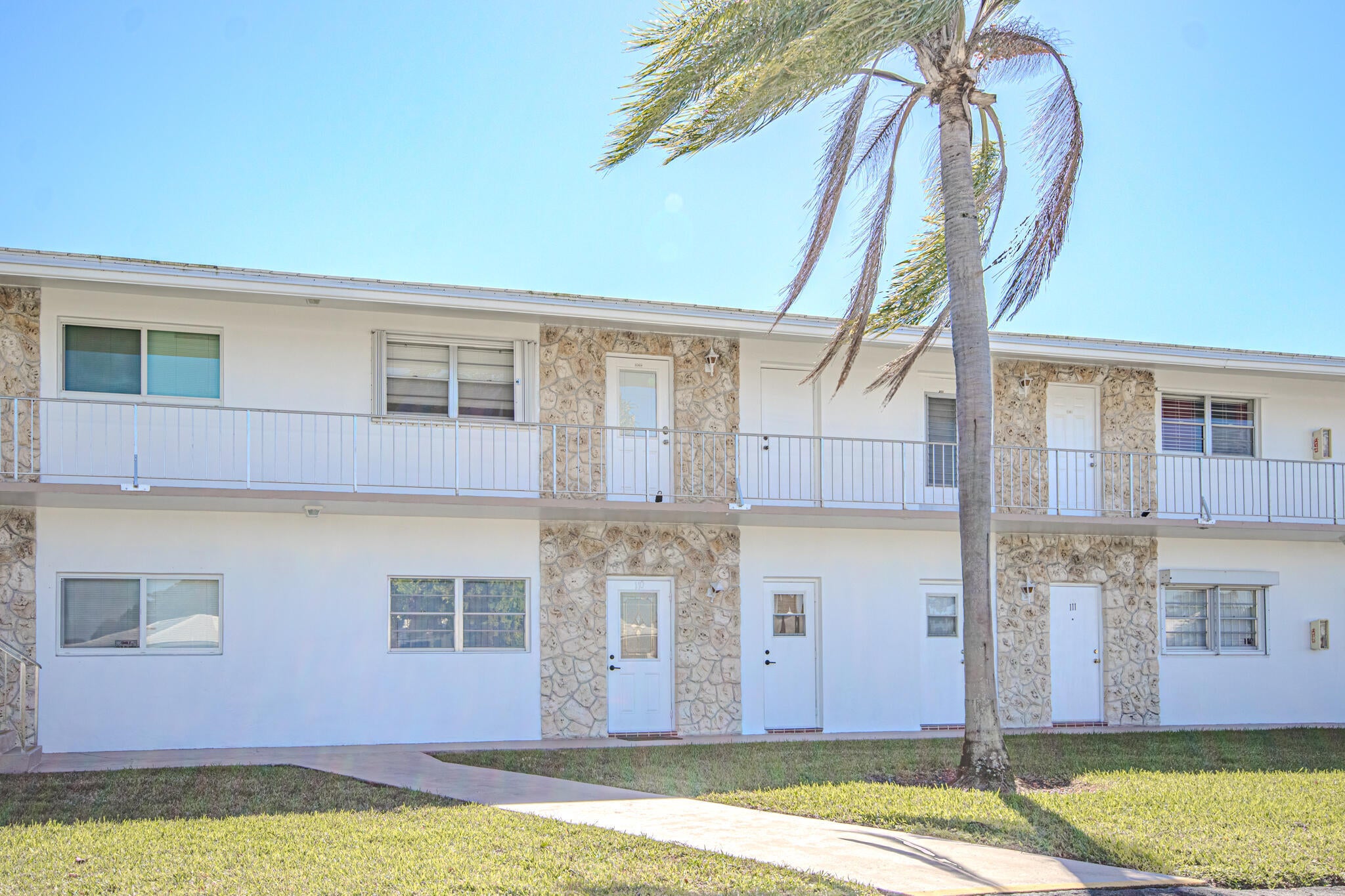 2850 W Golf Boulevard 210 — photo