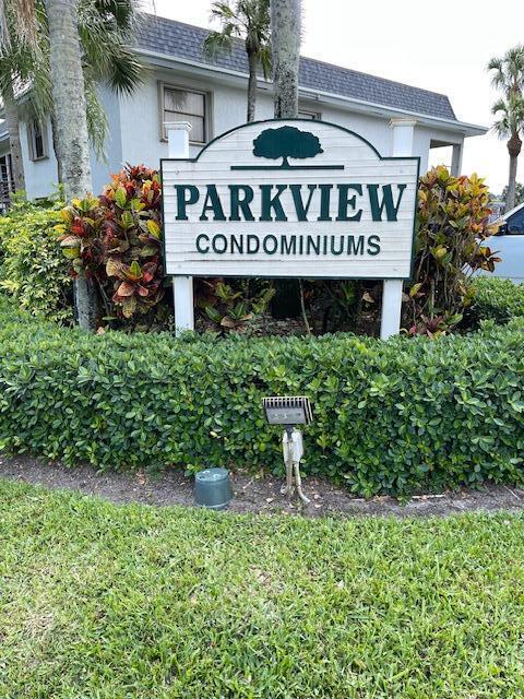 1201 SE Parkview Place SE G11 — photo