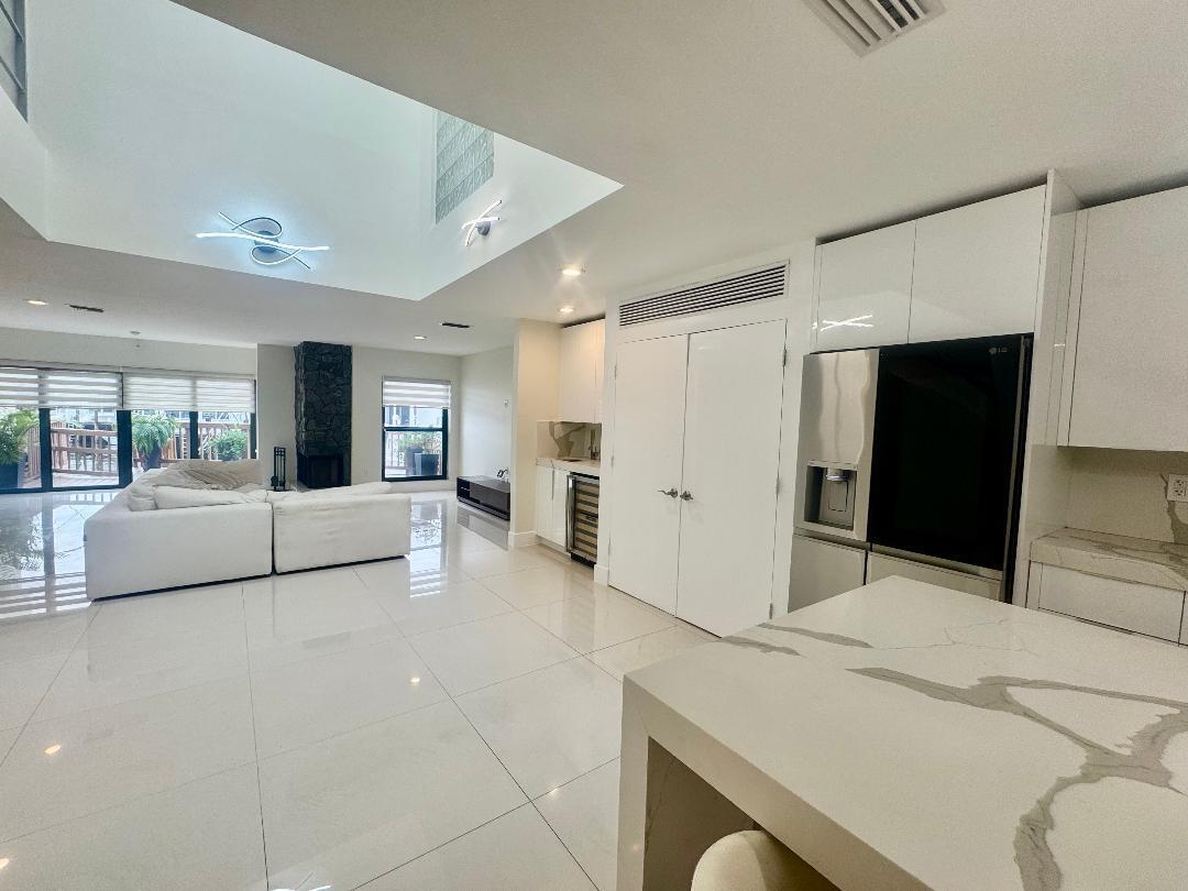 1127 Boca Cove Lane — photo
