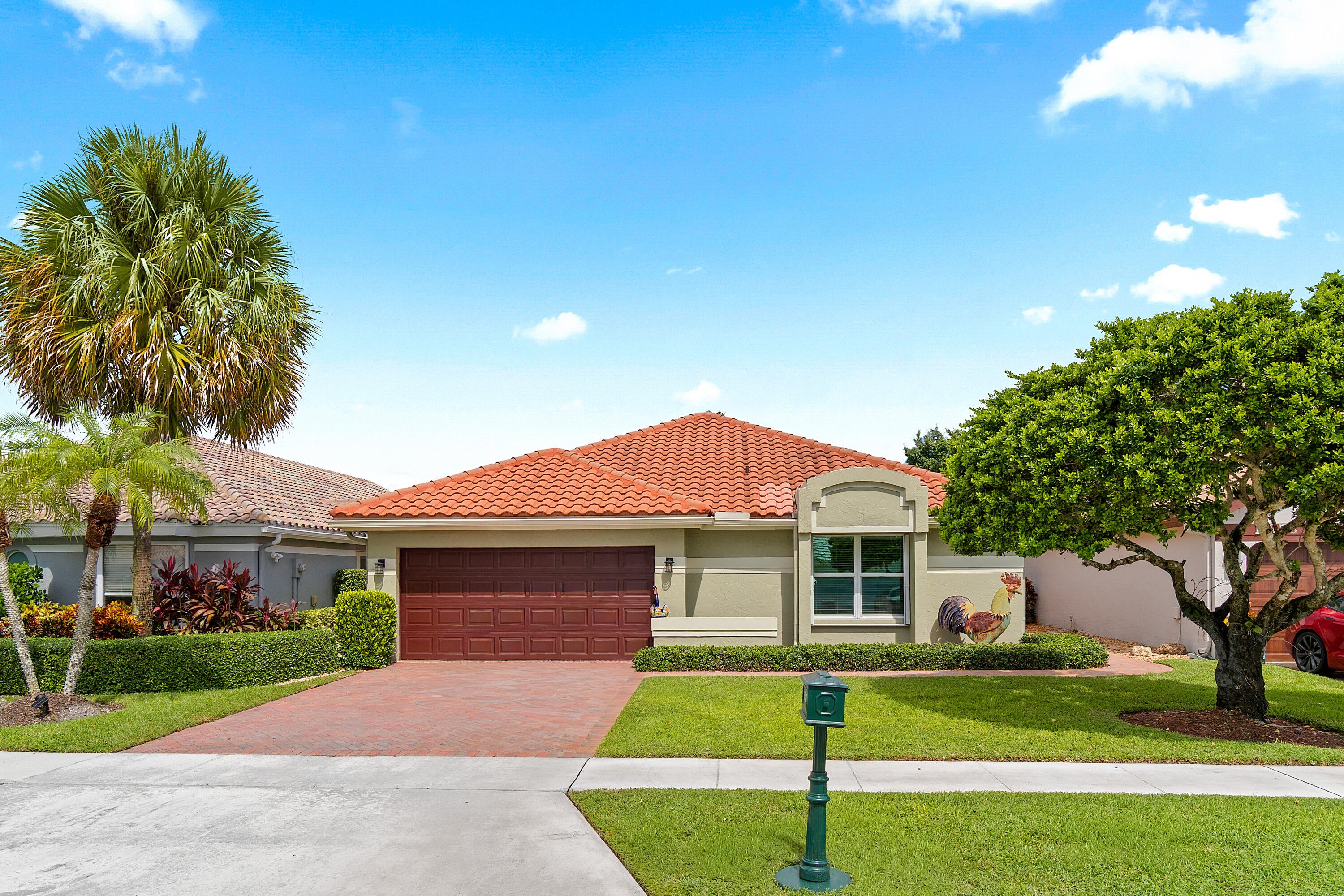 11270 Cloverleaf Circle — photo