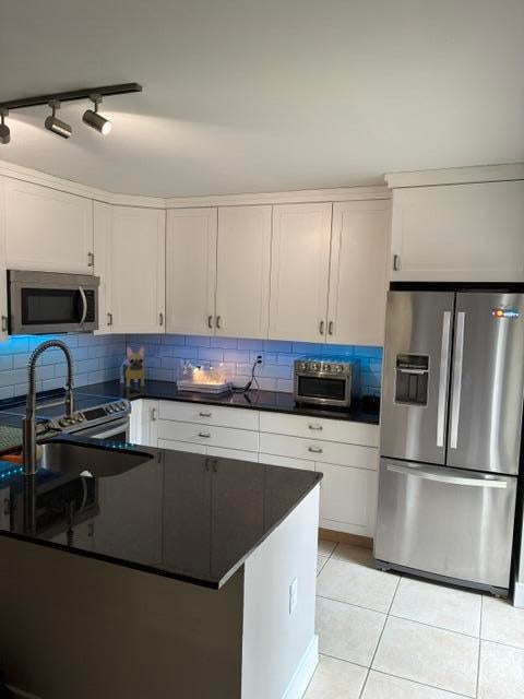 207 Live Oak Lane . — photo