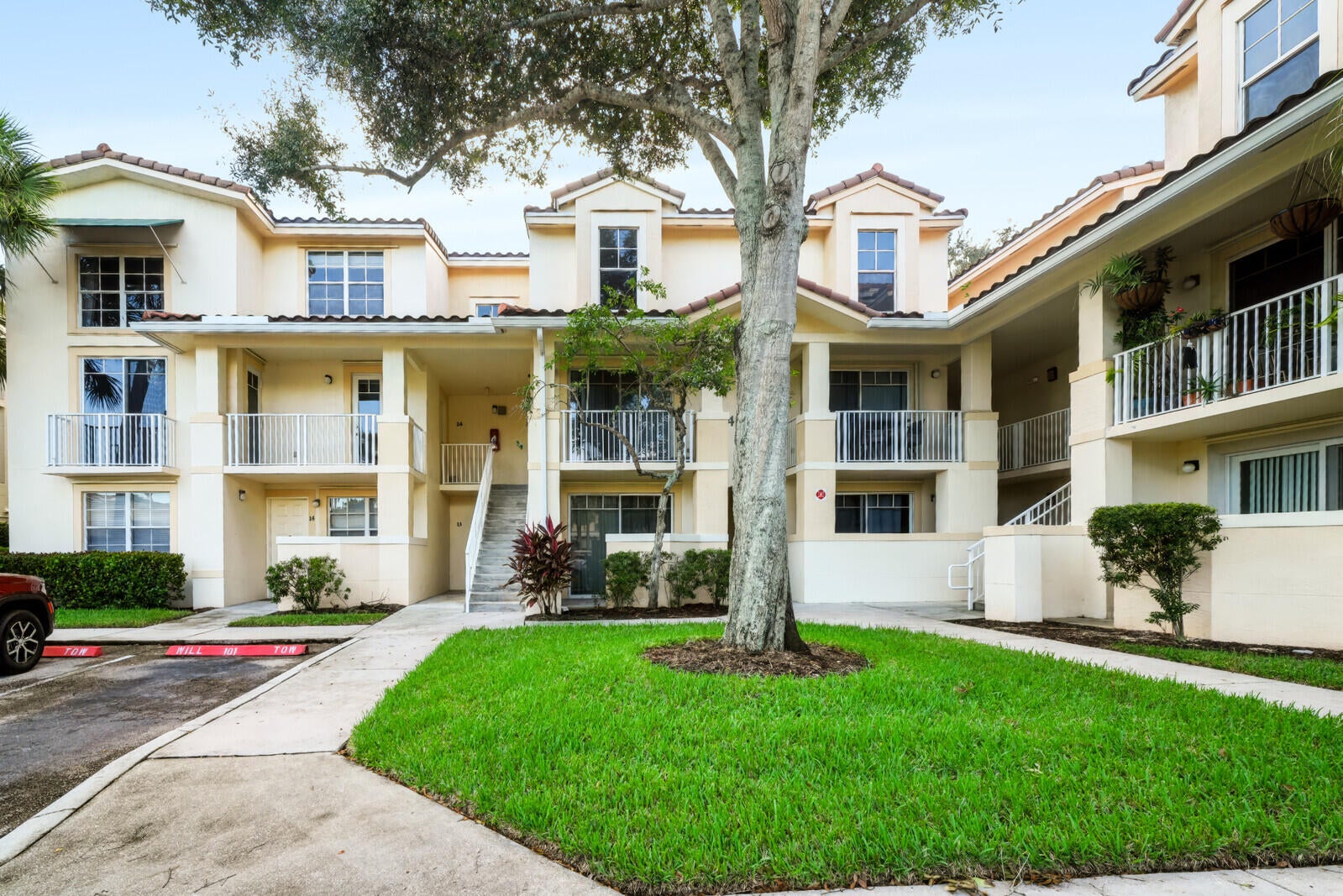 4772 Chancellor Drive 24 — photo