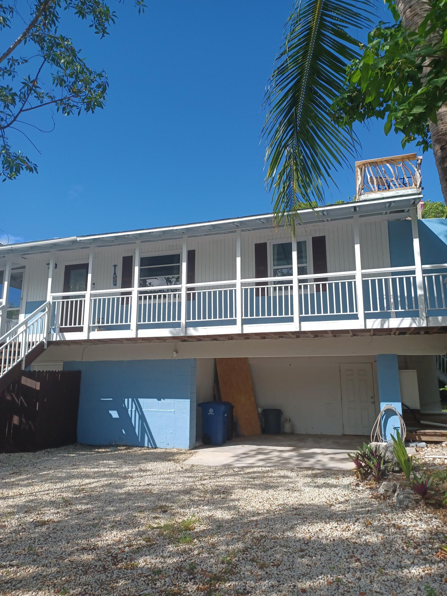 100 Palmetto — photo