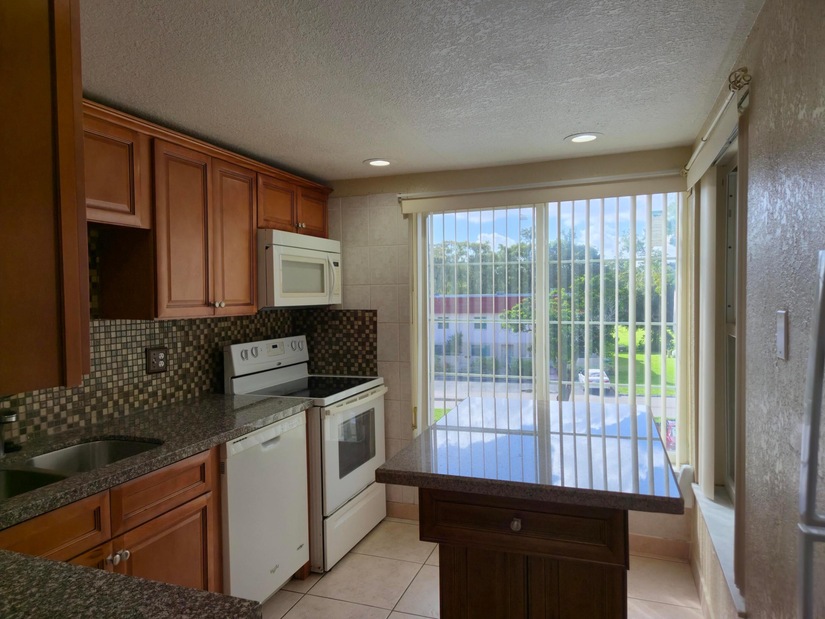 4154 Inverrary Drive 302 — photo
