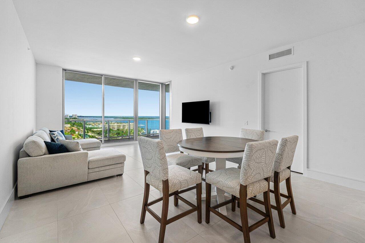 220 Lake Shore Drive 1817 — photo