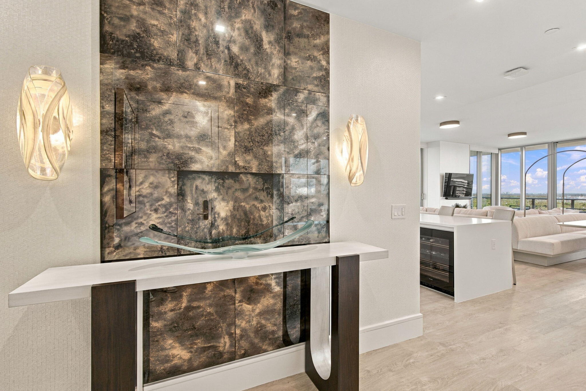 220 Lake Shore Drive 1423 — photo