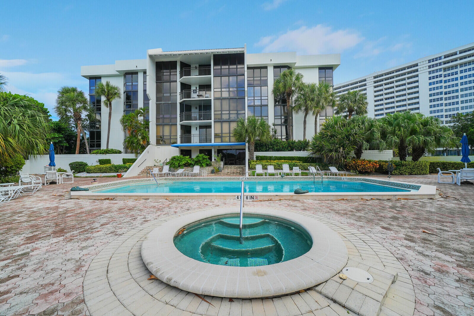 1901 S Ocean 301 — photo