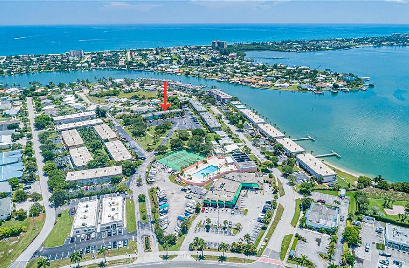 1200 Colonnades Drive 207 — photo