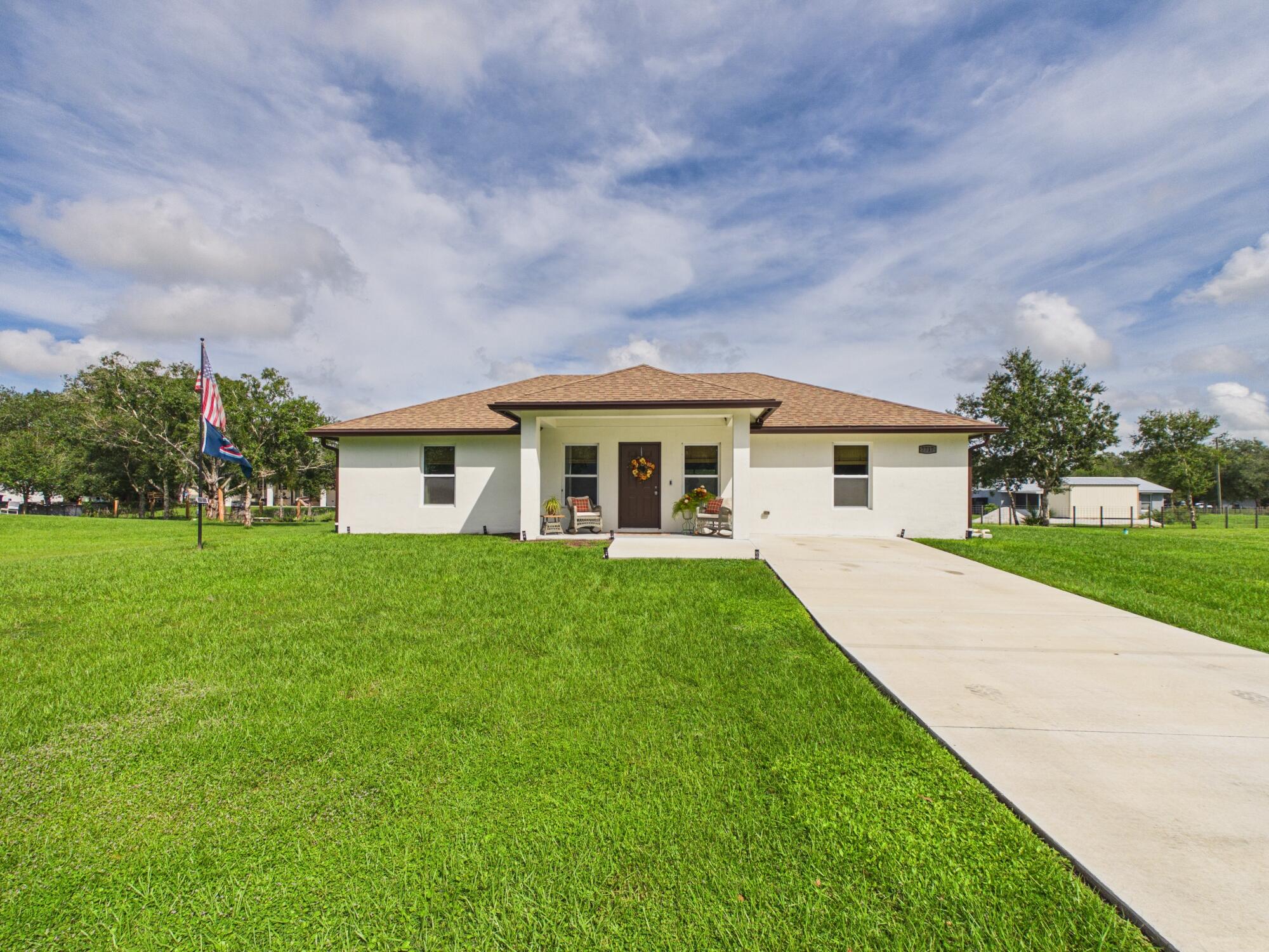 7717 NW 82nd Court — photo
