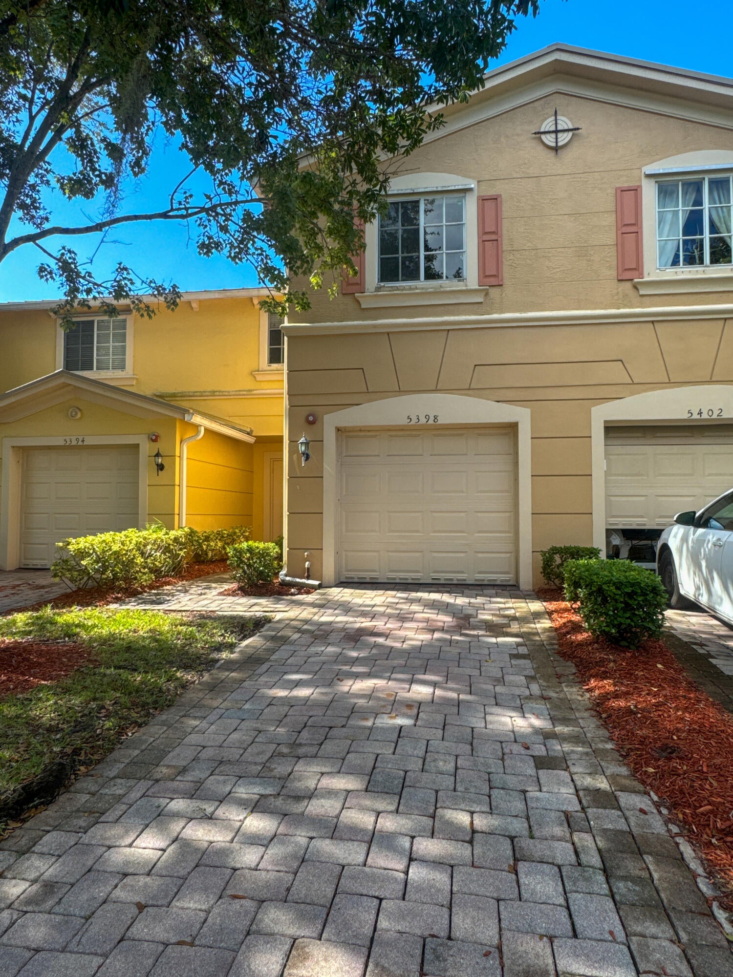 5398 SE Mitchell Lane — photo