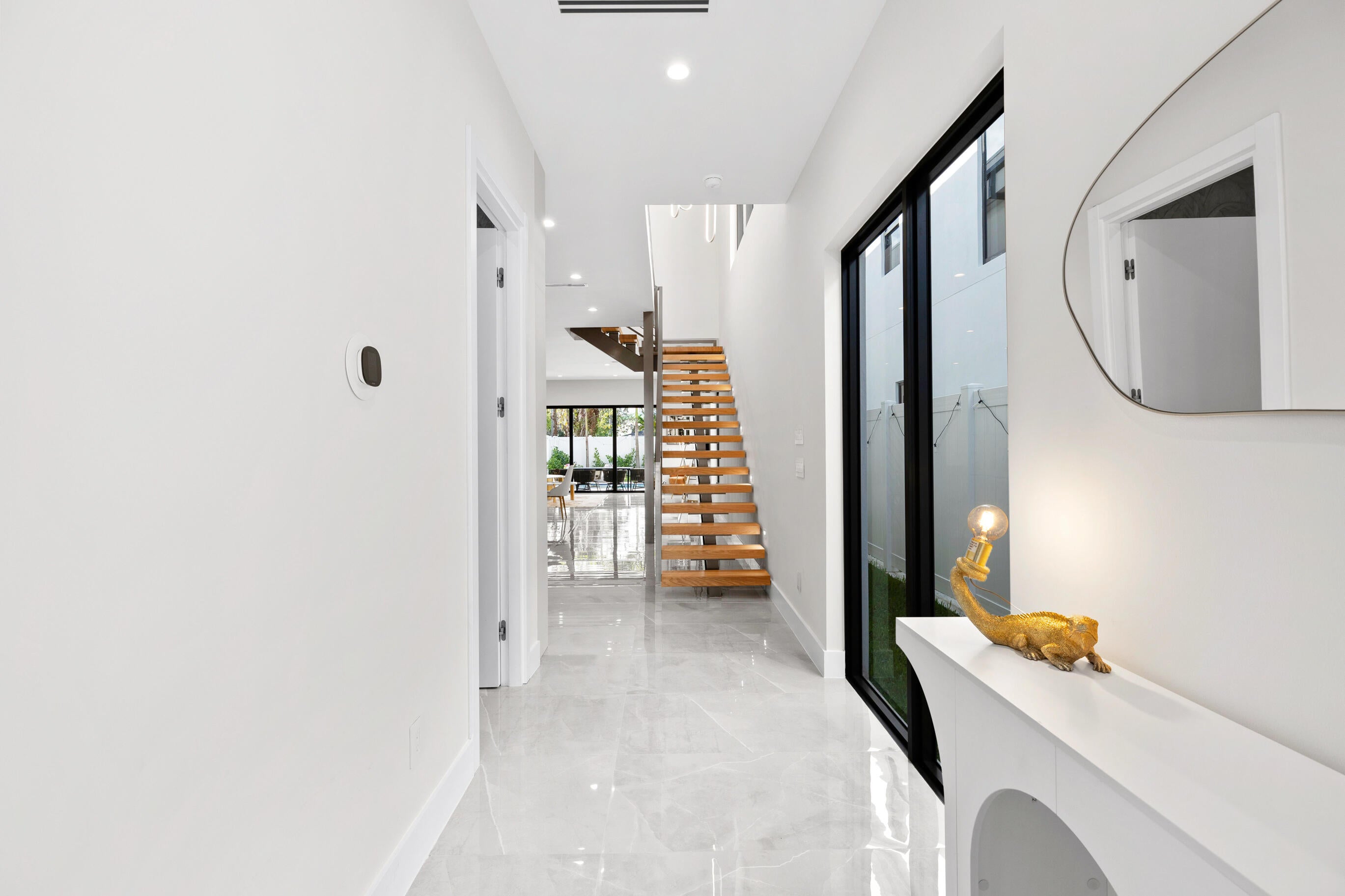1207 NE 11th Avenue — photo