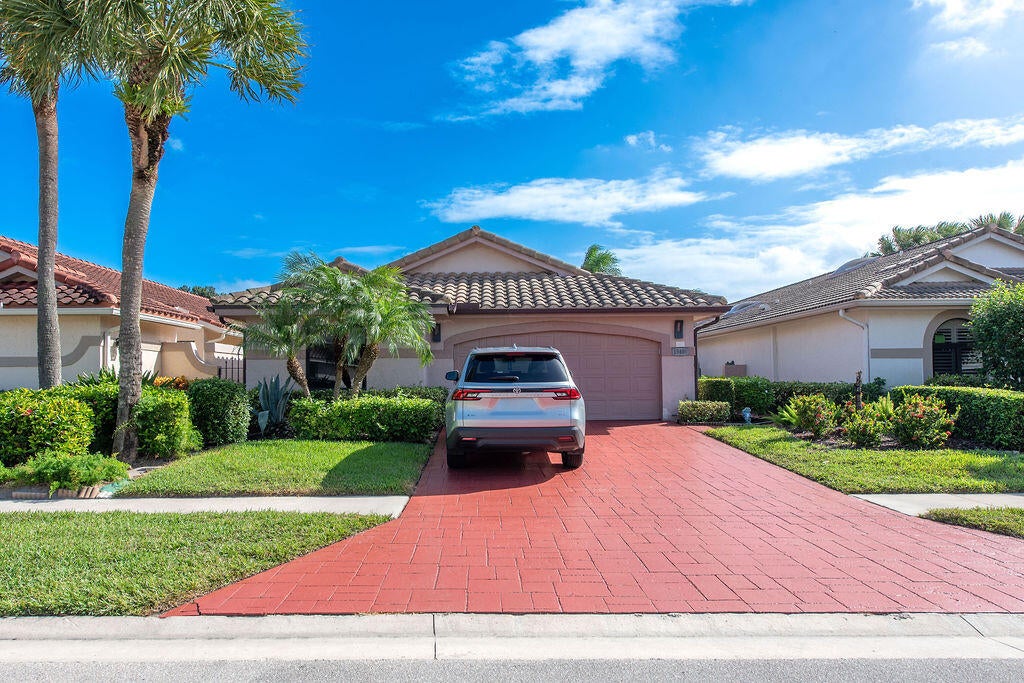 15408 Strathearn Drive — photo