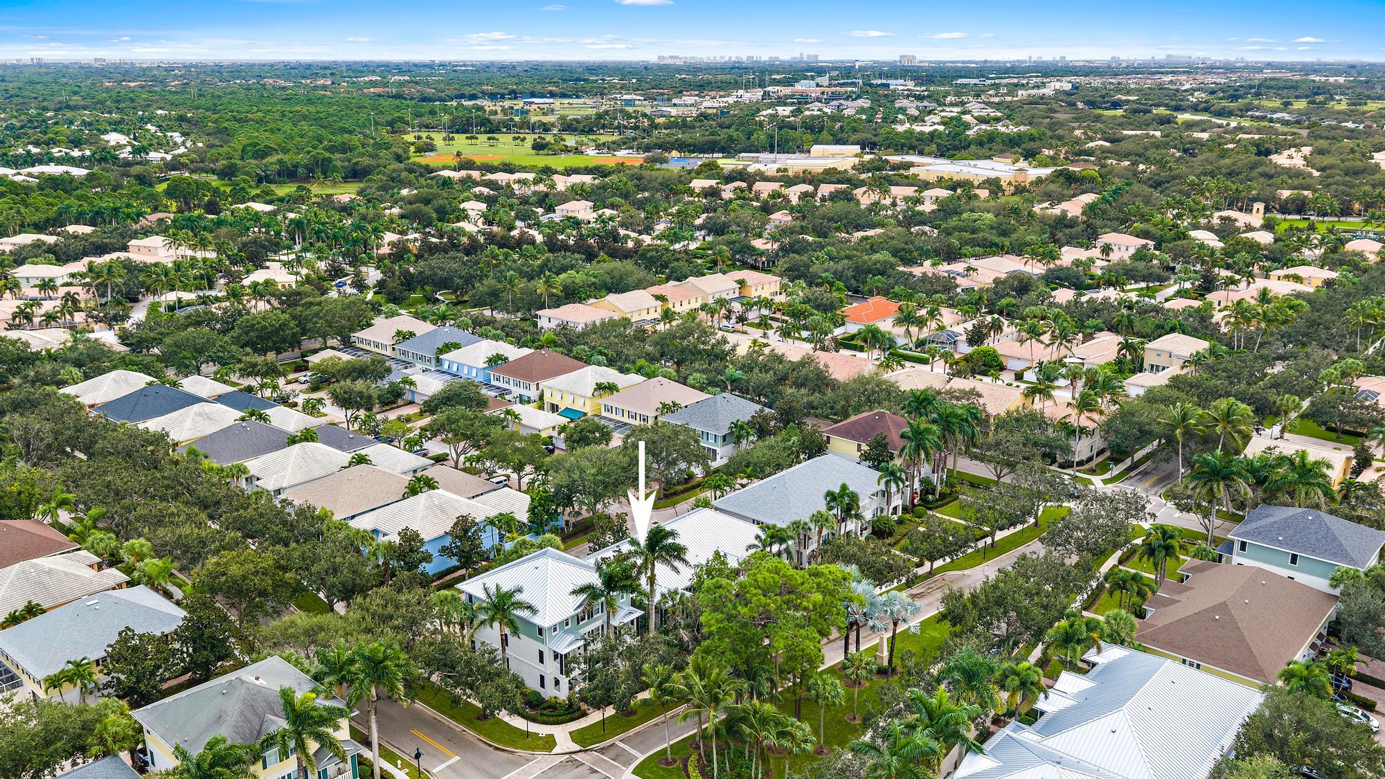 3277 E Community Drive, Jupiter, FL 33458 — photo 2