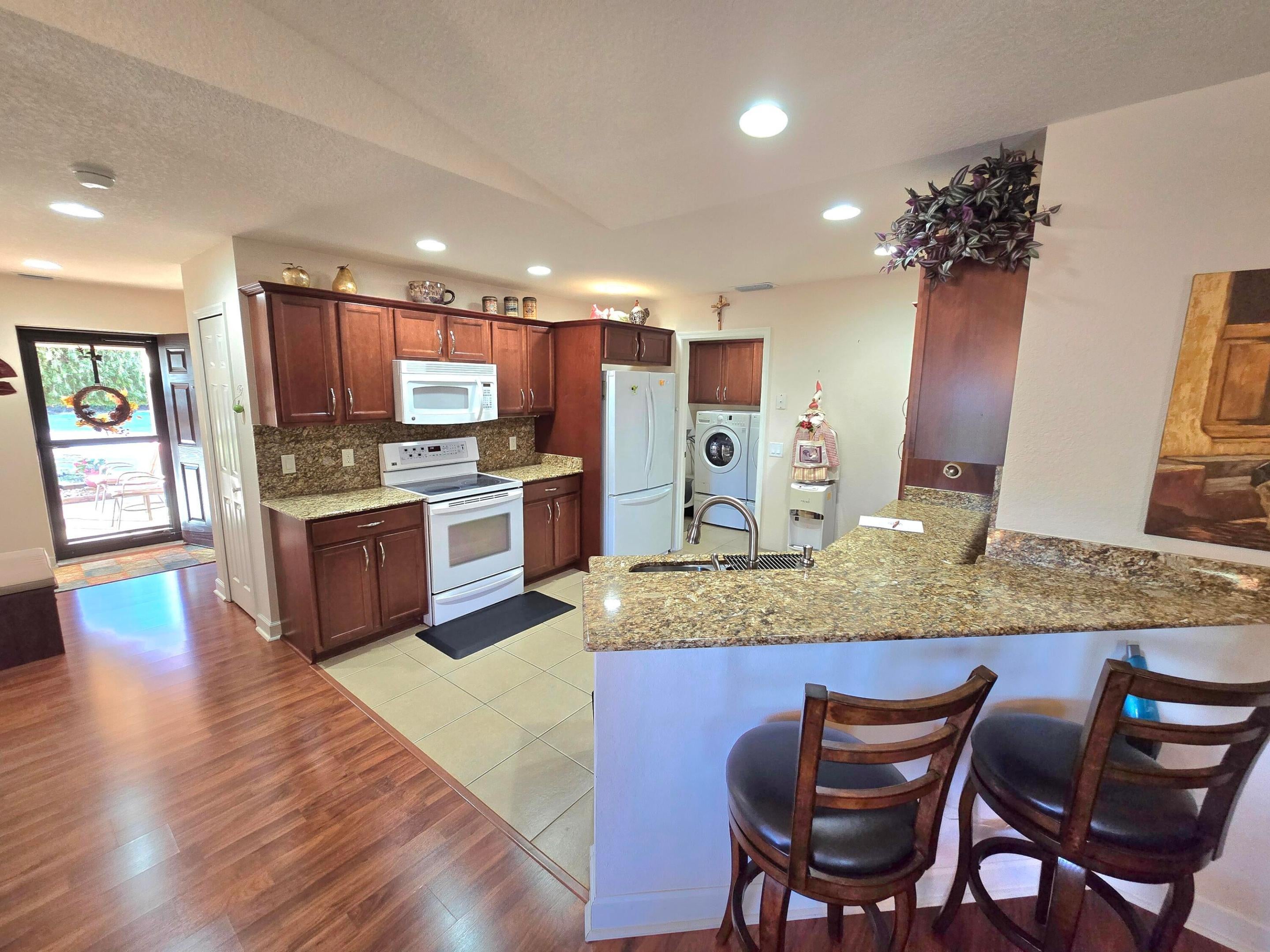 20 Silver Oak Drive — photo