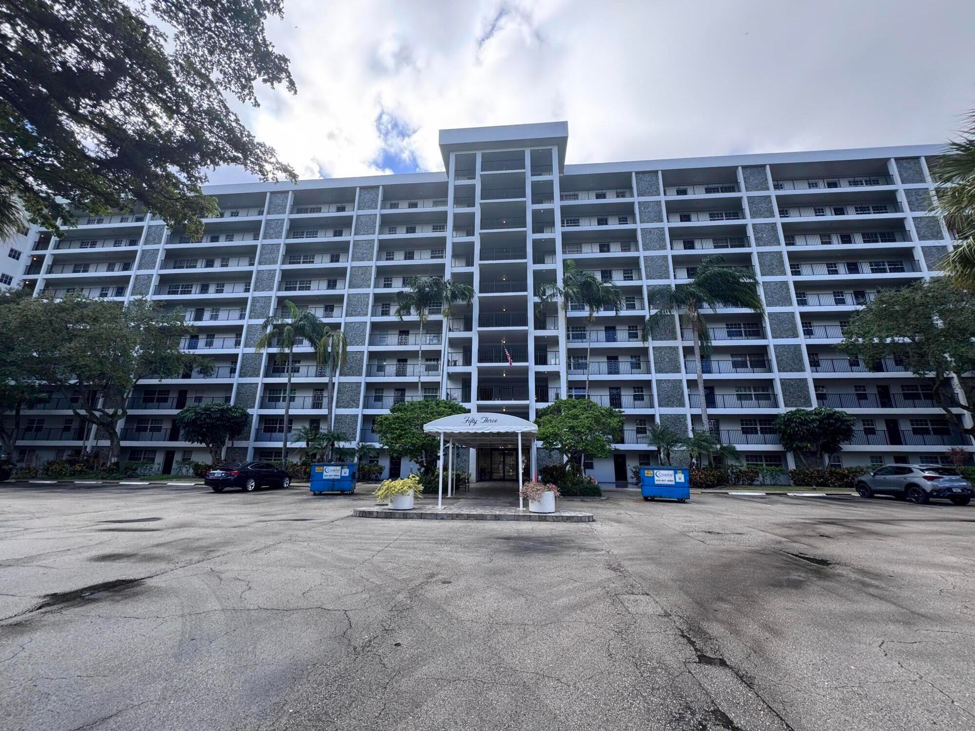2900 N Course Drive 305 — photo