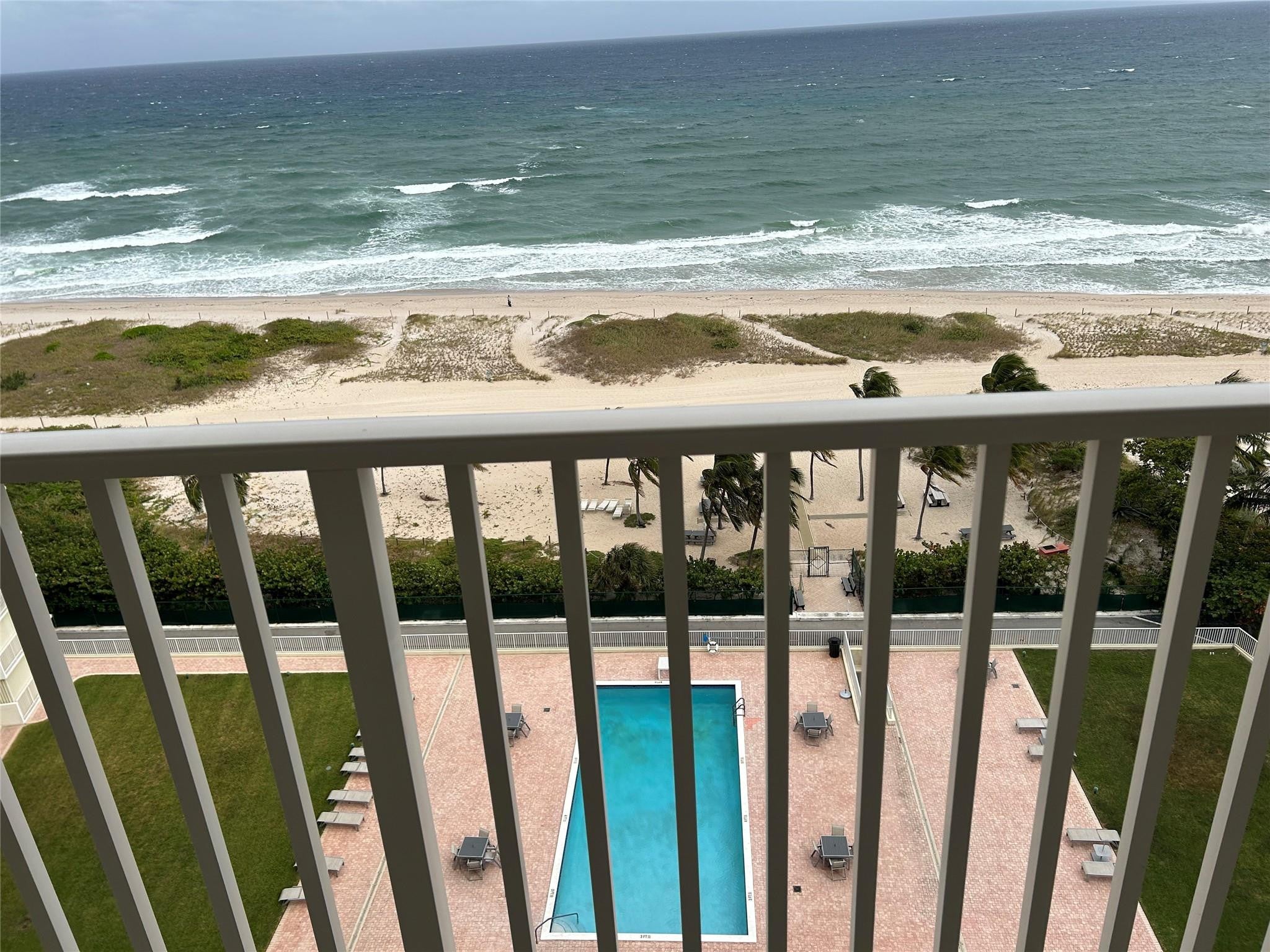 750 N Ocean Boulevard 1409 — photo