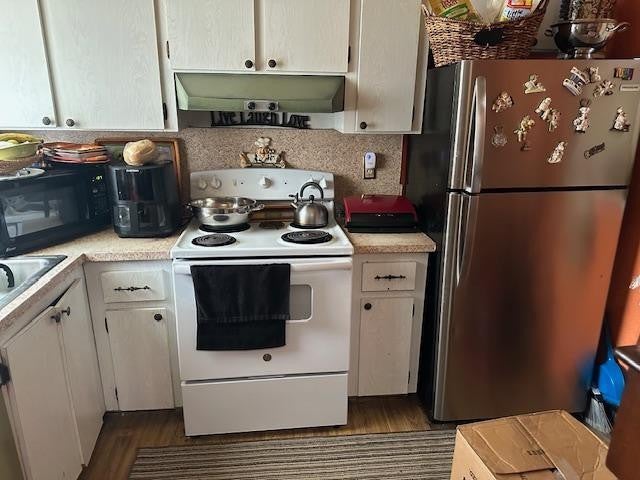 611 S State Road 7 2E — photo