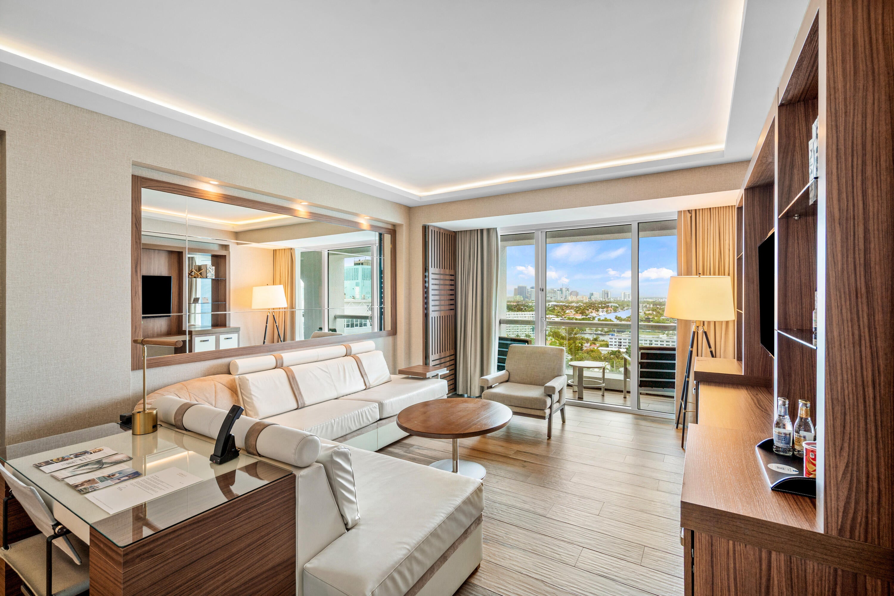 551 N Fort Lauderdale Beach Boulevard H1603 — photo