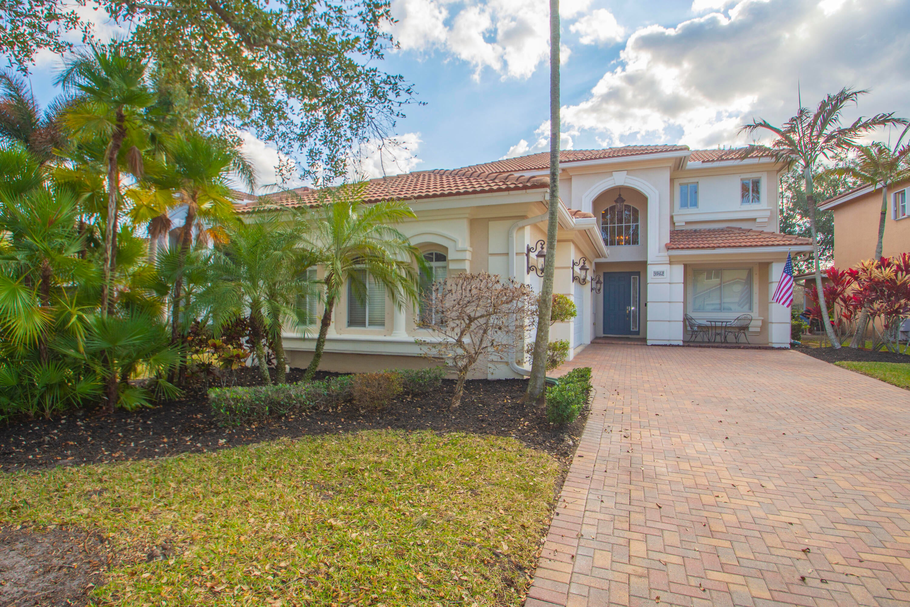 5962 SW Bald Eagle Drive — photo