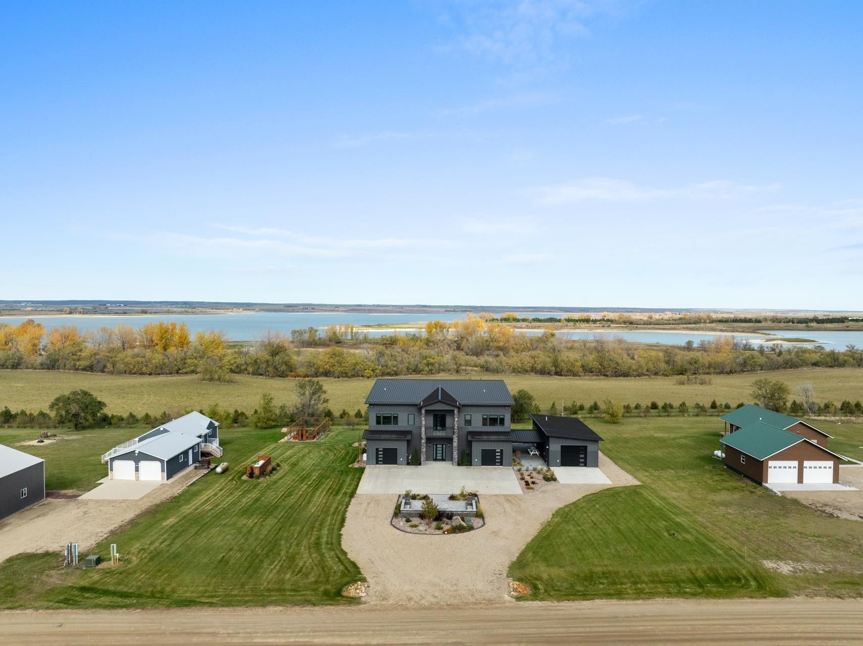 108 Moonlight Dr — photo