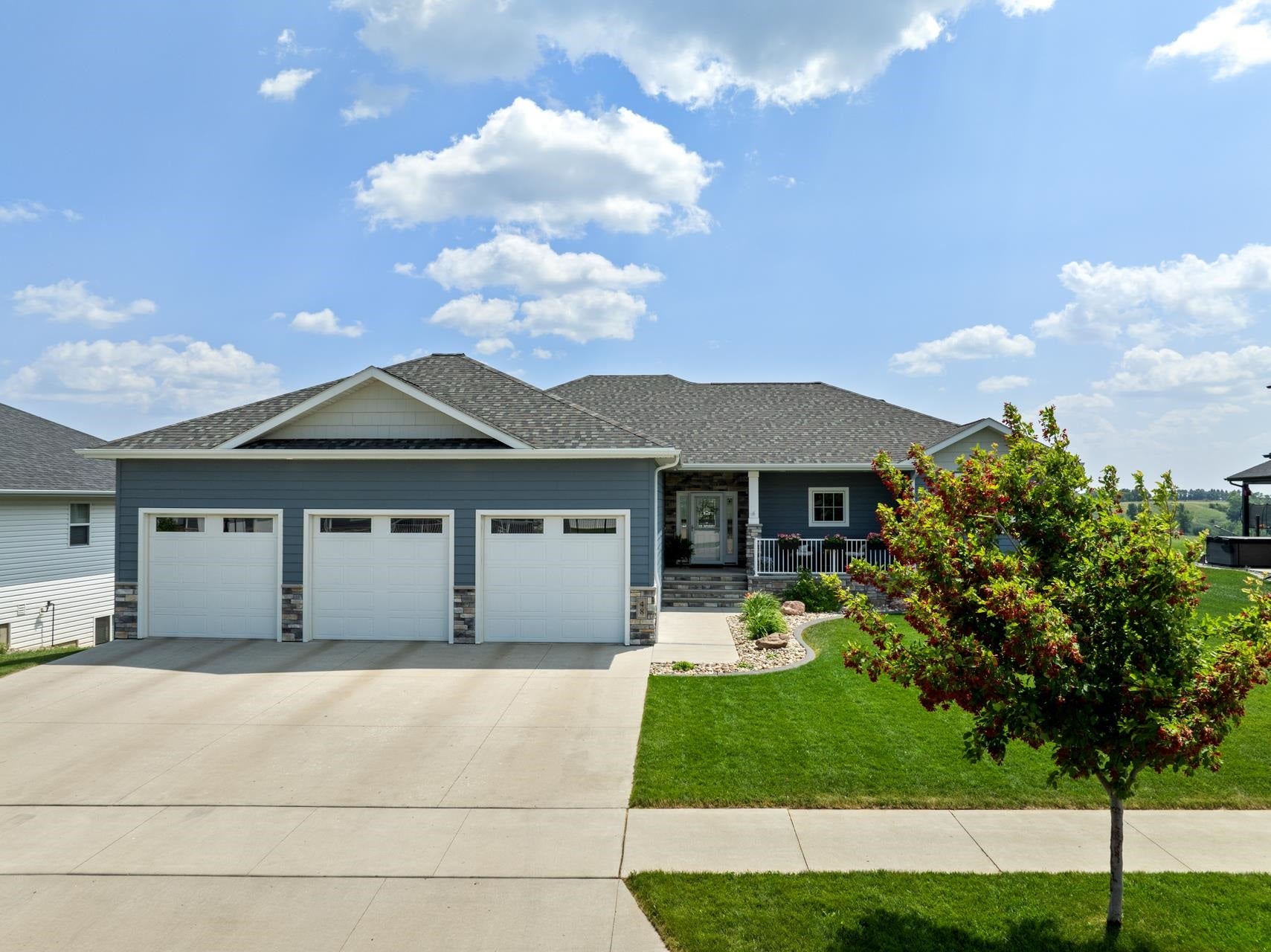 48 Valley Bluffs Ct — photo