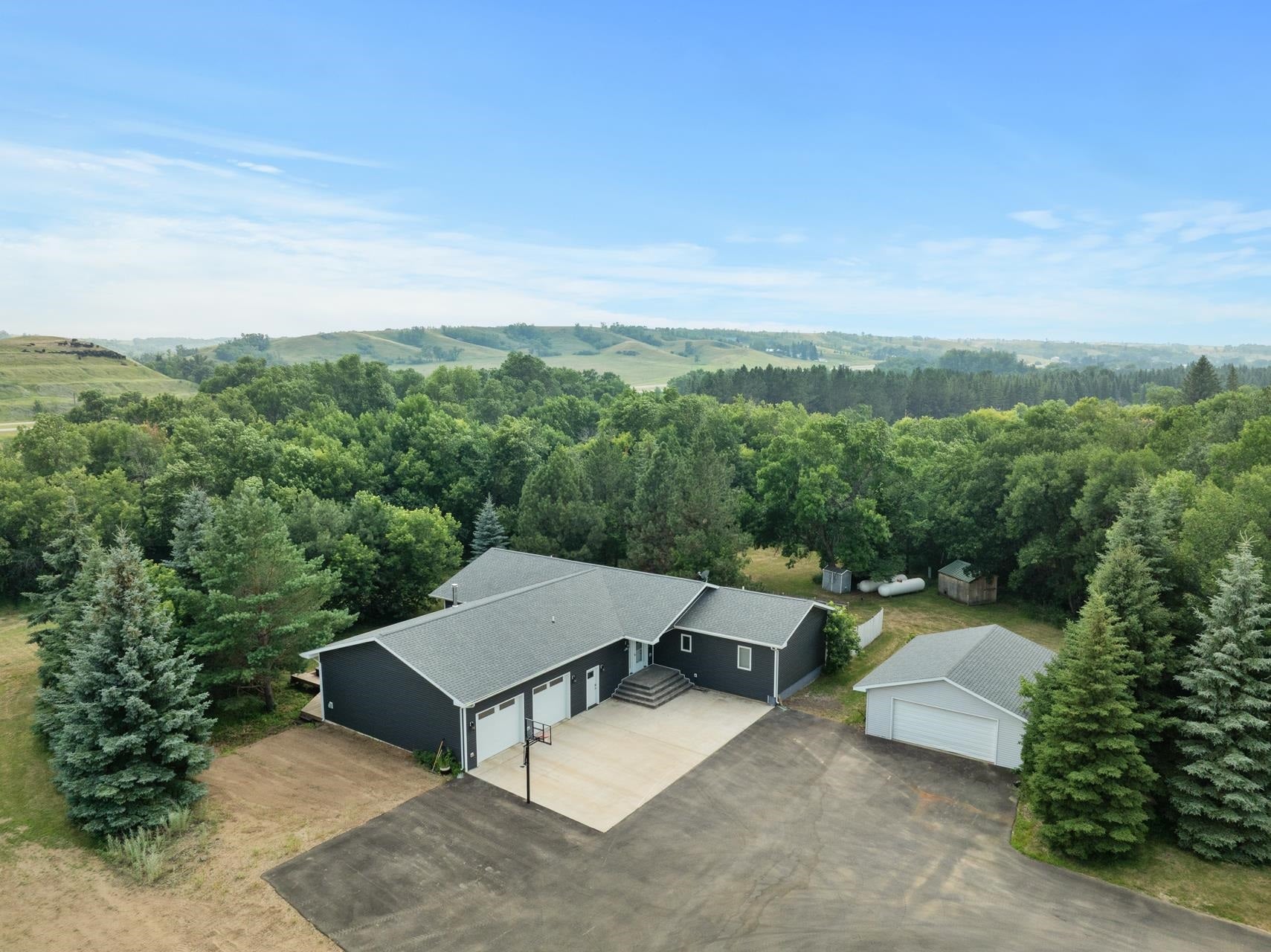 10001 S Project Rd — photo