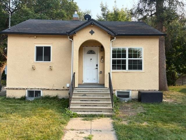 715 2nd Ave NW — photo