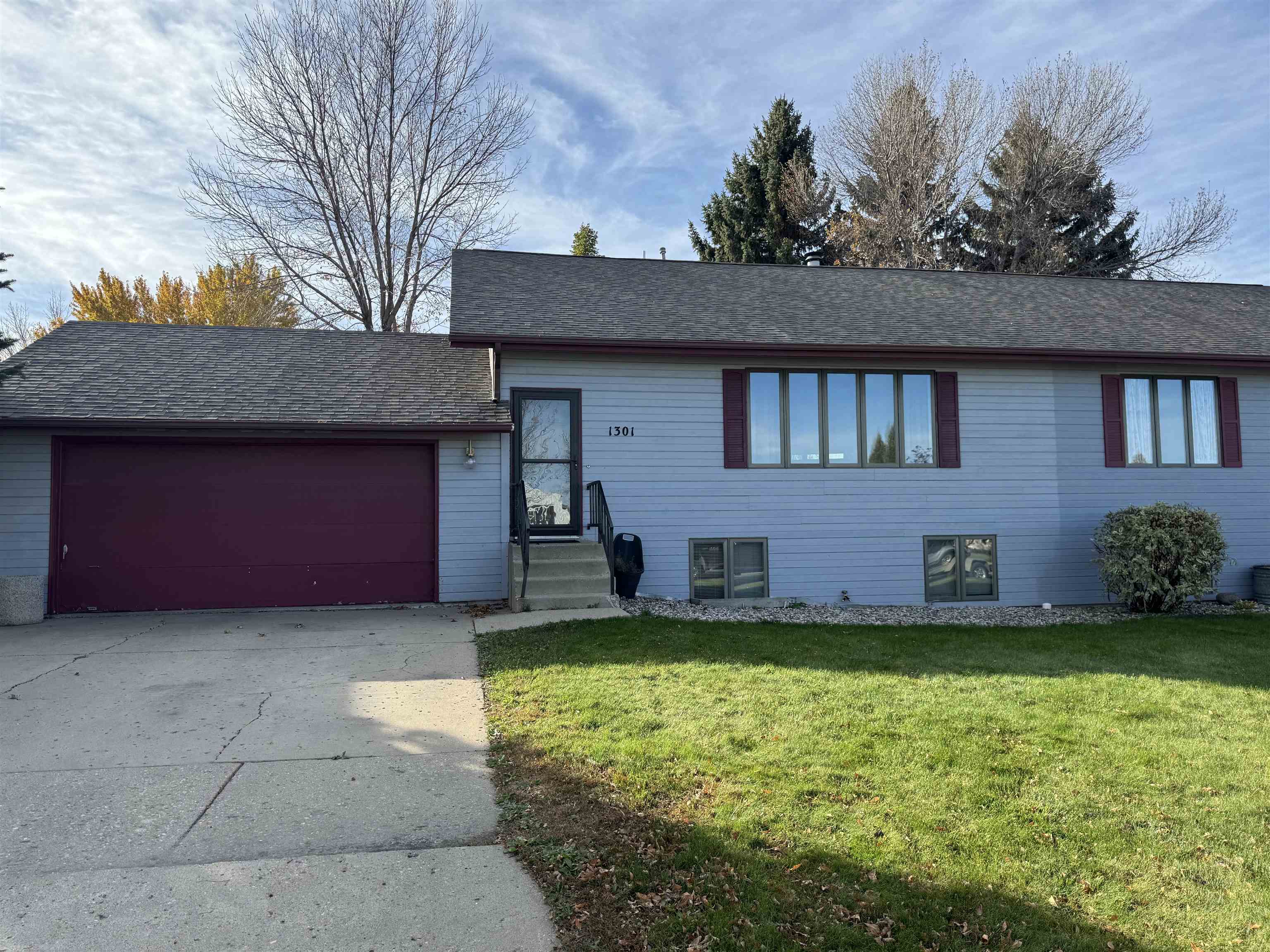 1301 SW 11 1/2 Ave SW — photo