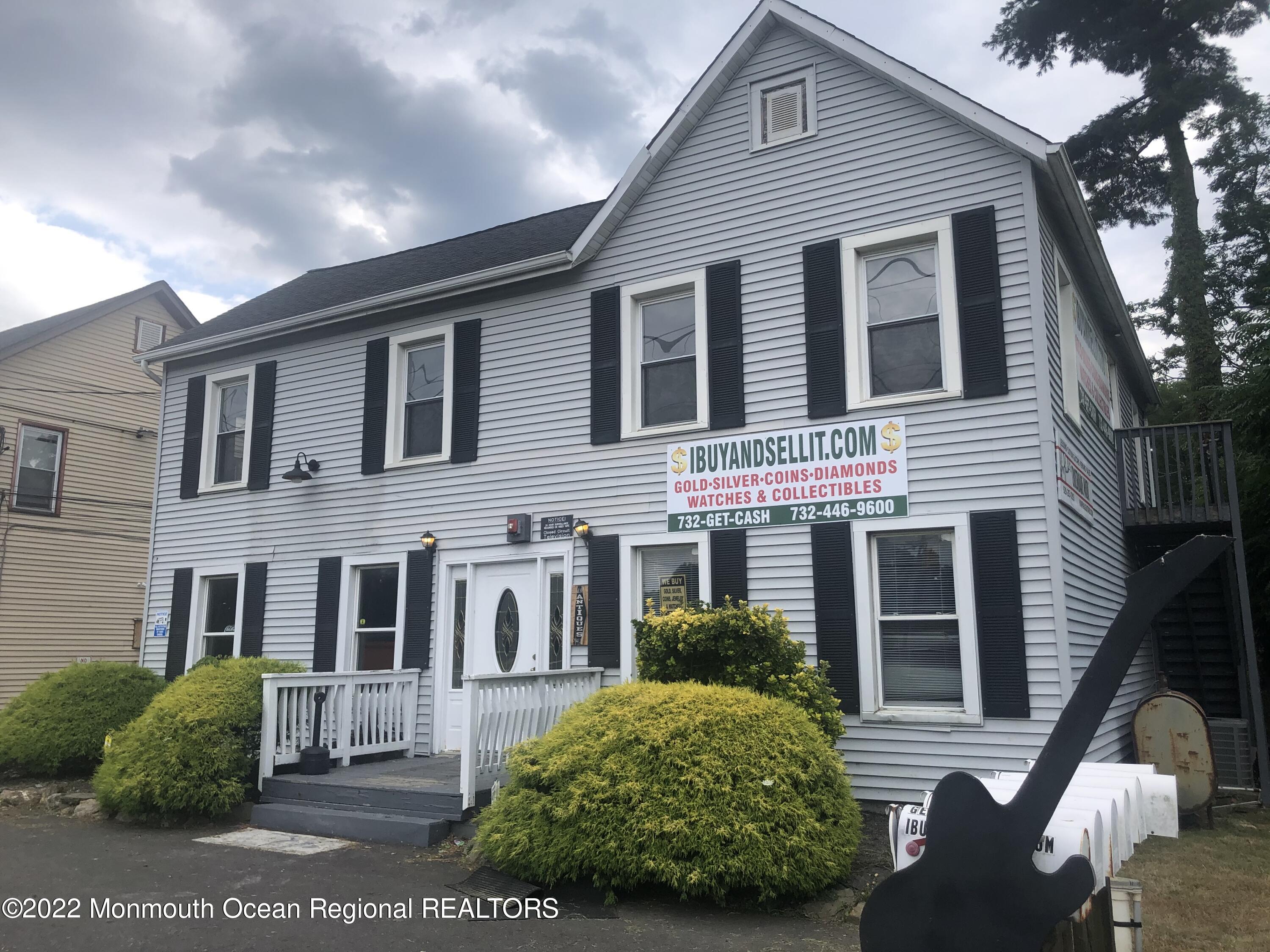 453 Route 33 — photo