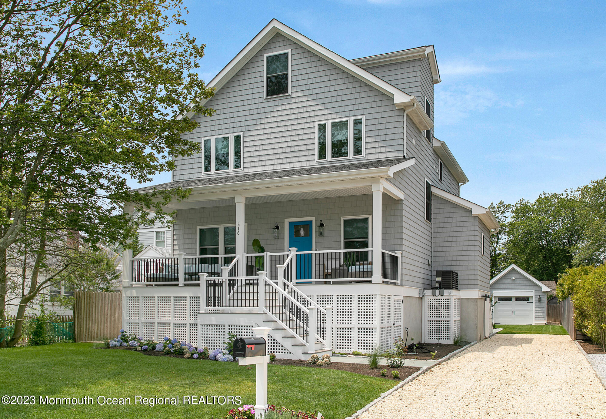 516 Club Drive — photo