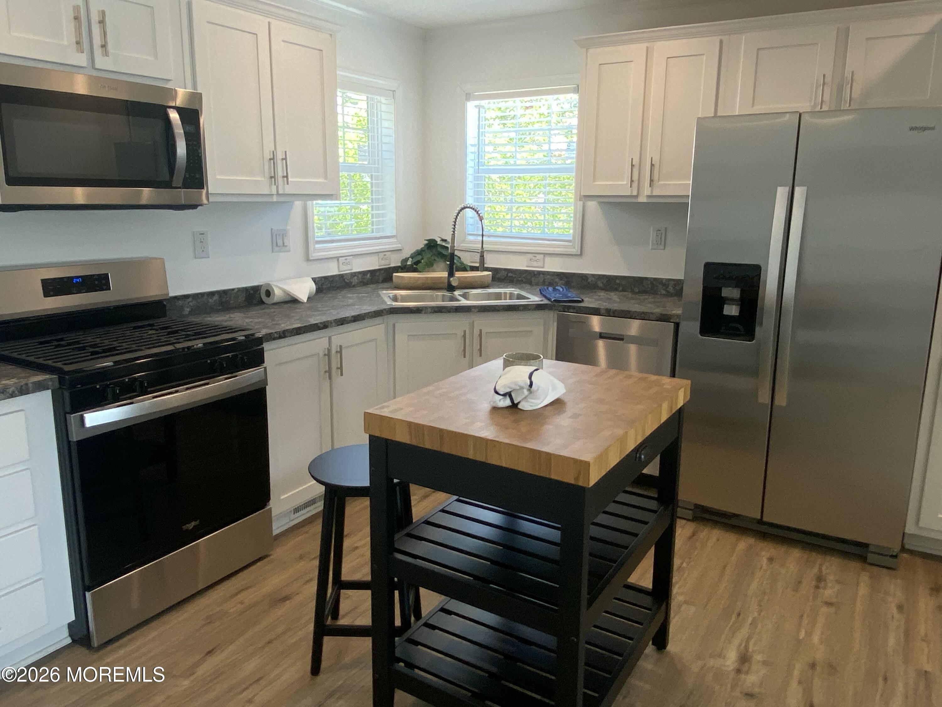 18 Maple Tree Court — photo