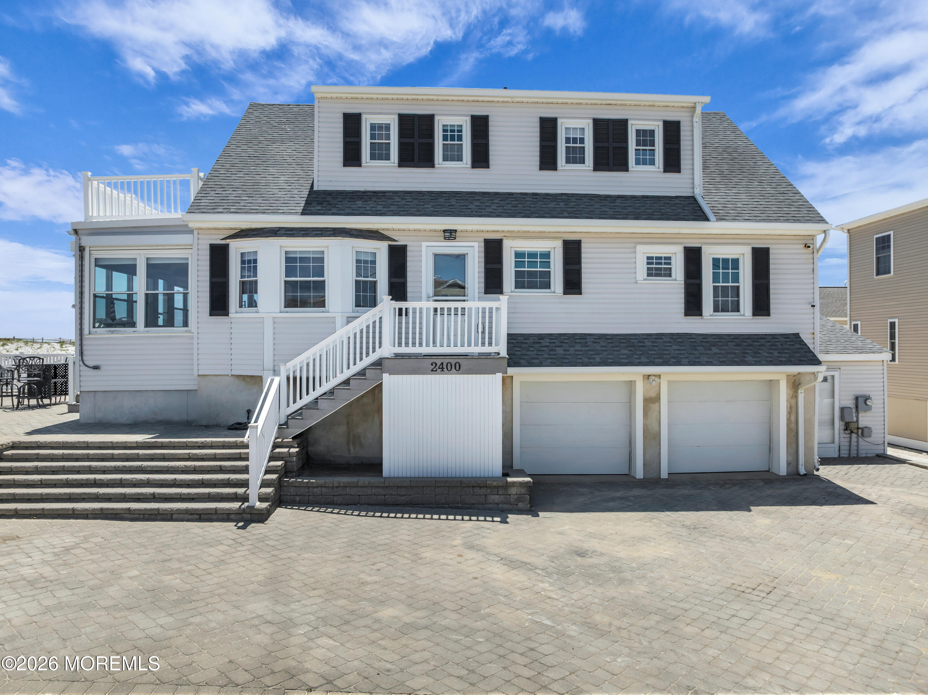 2400 Ocean Front — photo
