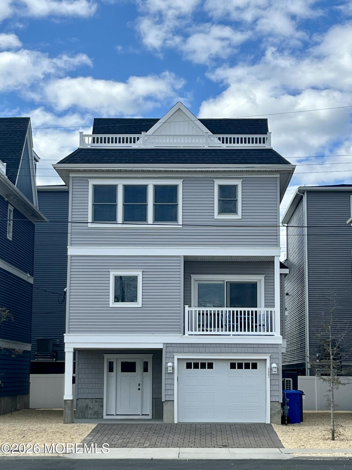 127 Dewey Drive — photo