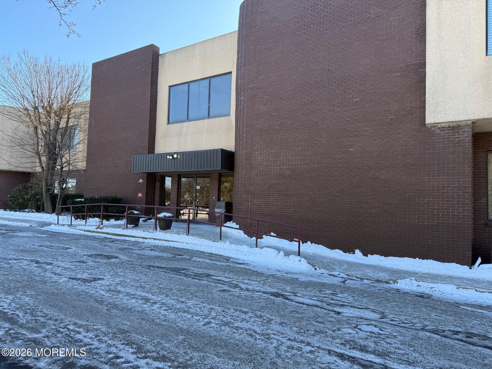 1553 Route 27 Unit 2000 — photo