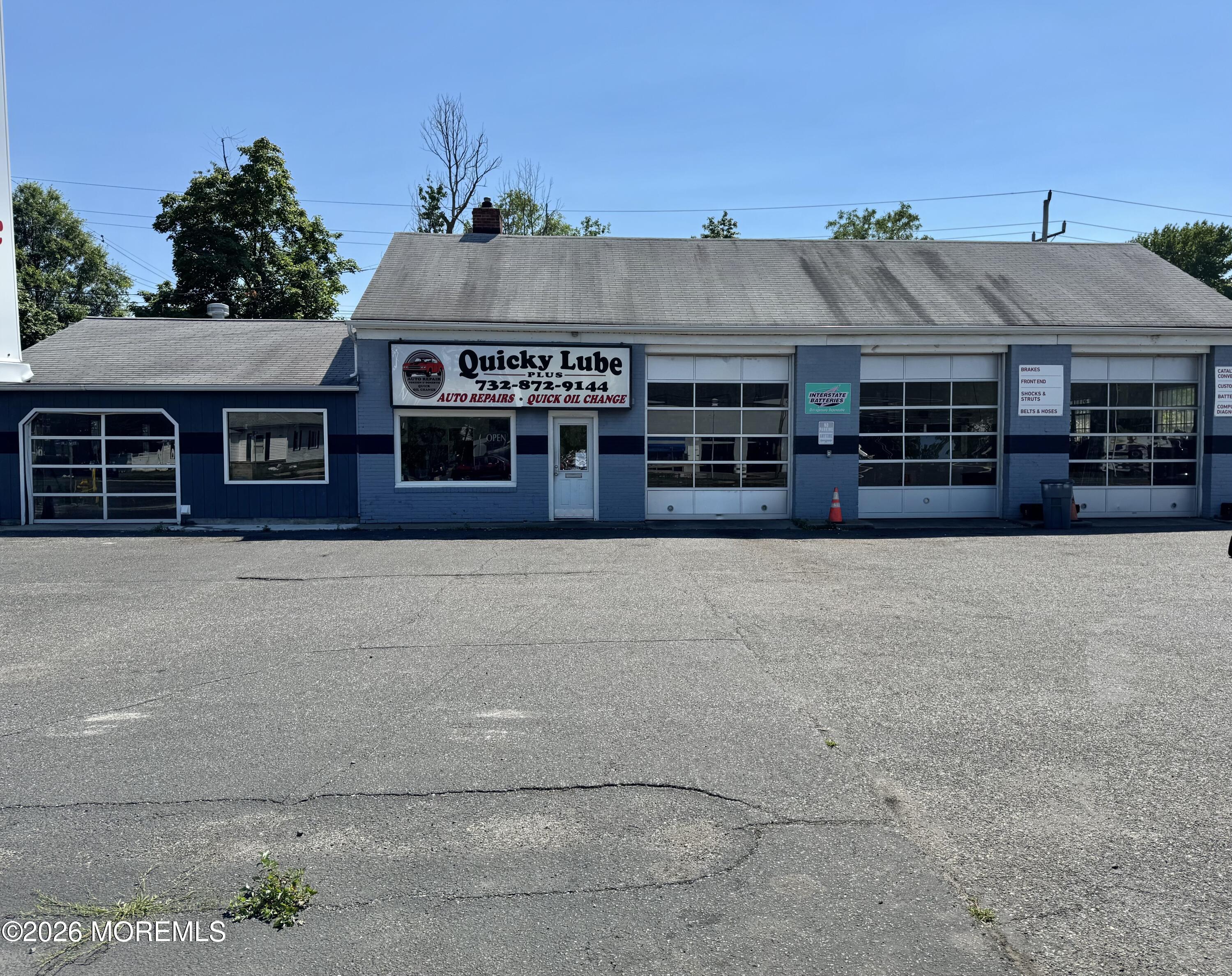 119 Memorial Parkway — photo