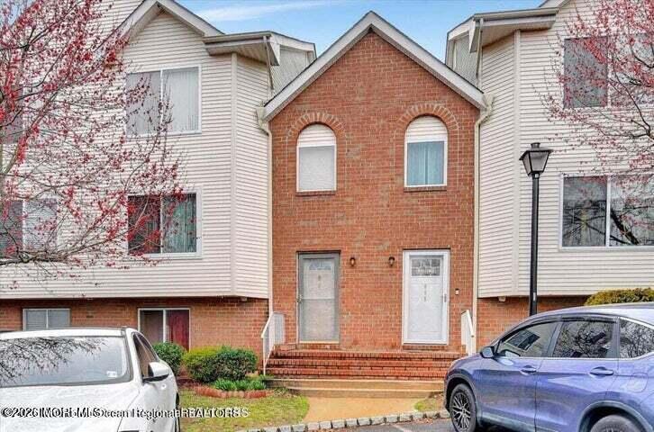 603 Holly Drive — photo
