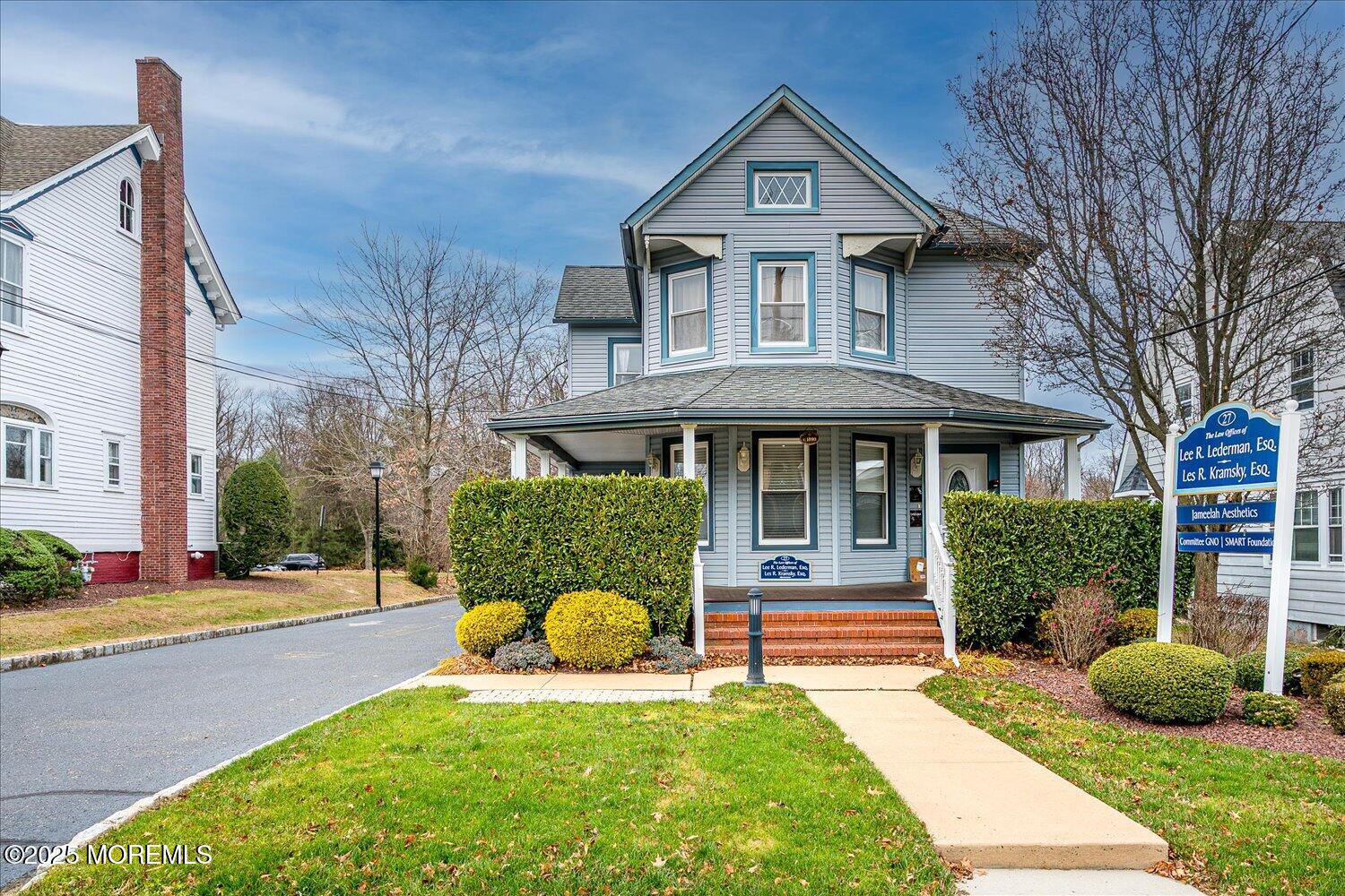 27 N Main Street — photo