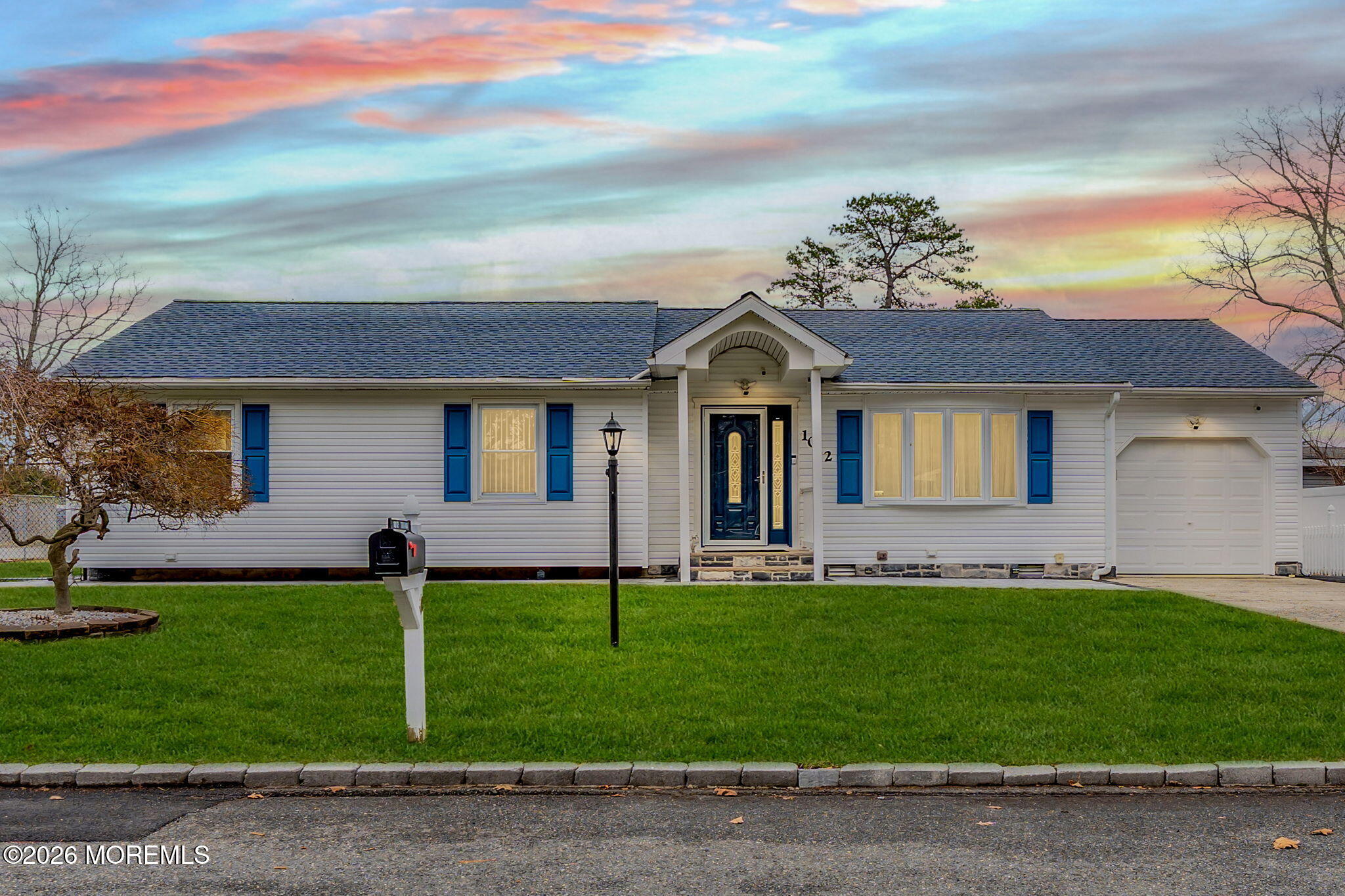 1012 Bismarck Street — photo