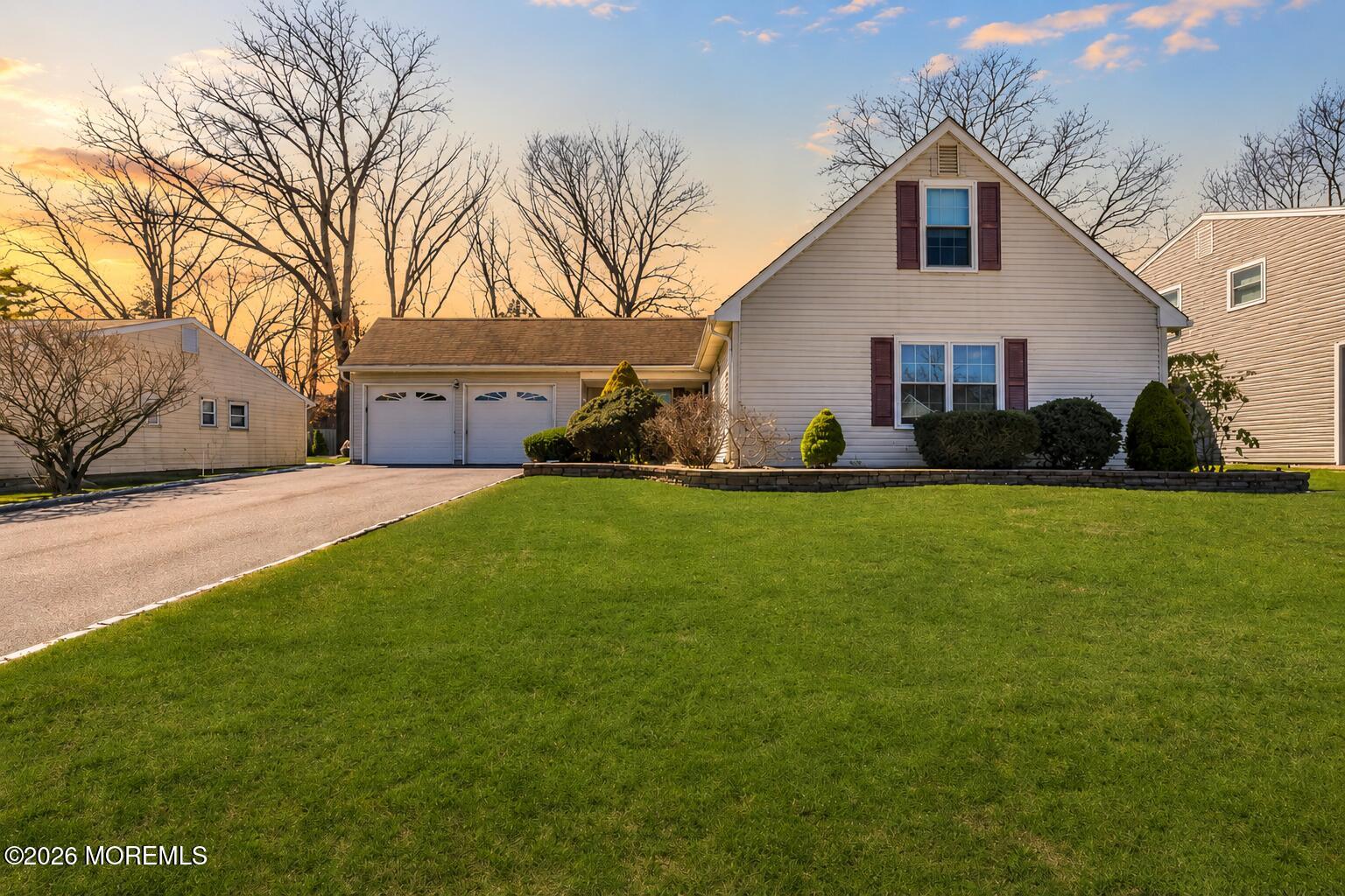 5 Berkshire Drive — photo